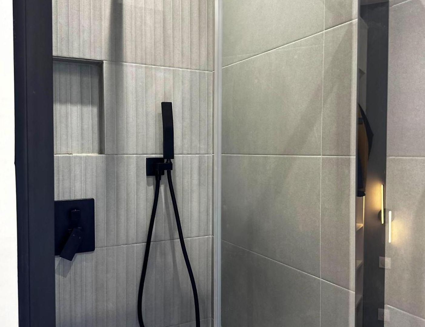 Chic Renovated - Libération - Entire 2br 2ba Or Private With Private Bathrooms - Ac&garage On Request Appartement *