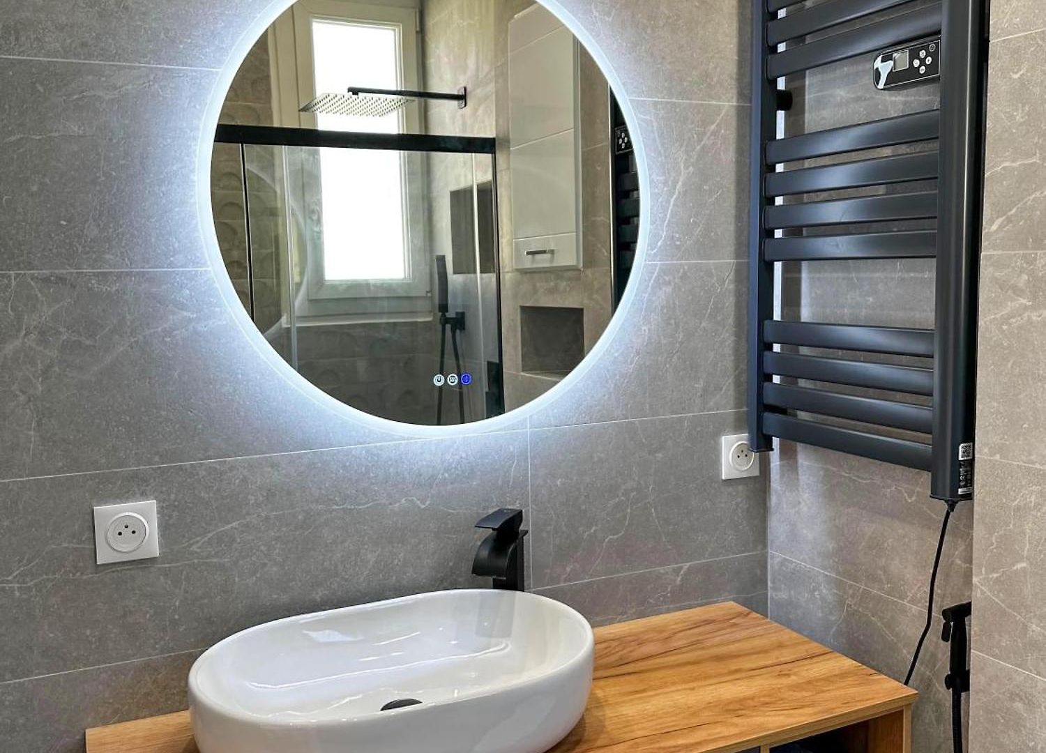 Chic Renovated - Libération - Entire 2br 2ba Or Private With Private Bathrooms - Ac&garage On Request Nice