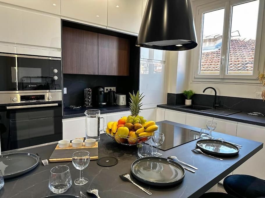 Chic Renovated - Libération - Entire 2br 2ba Or Private With Private Bathrooms - Ac&garage On Request Nice