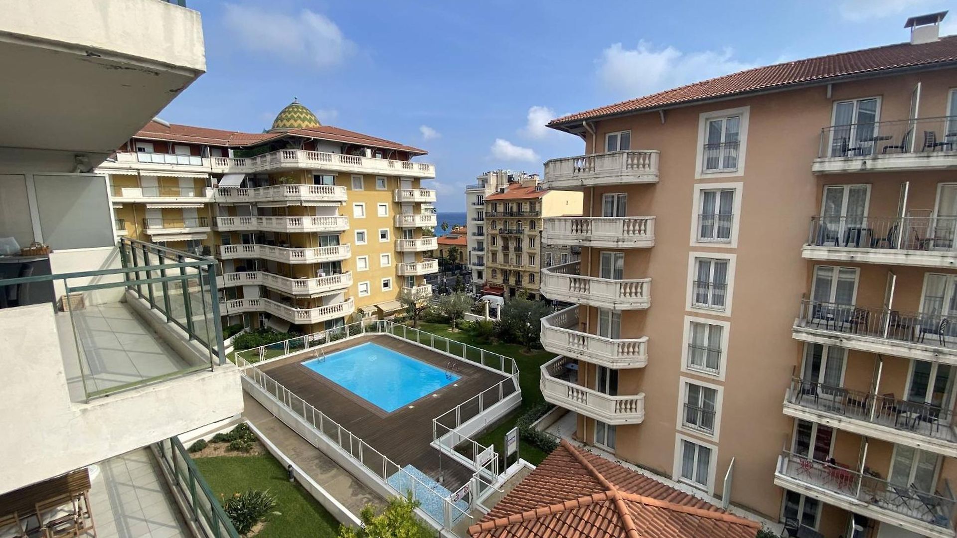 Apartment Magnan 2p-piscine, Clim, Parking *
