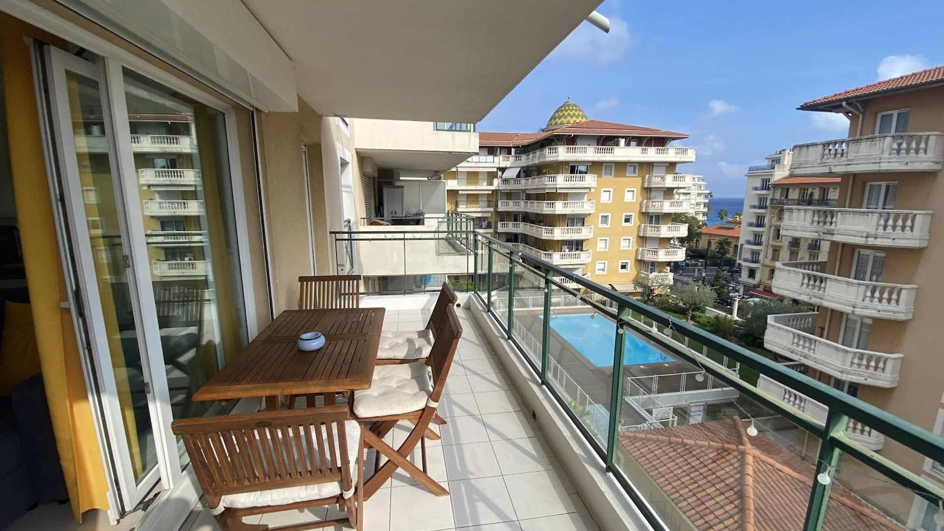 Apartment Magnan 2p-piscine, Clim, Parking *
