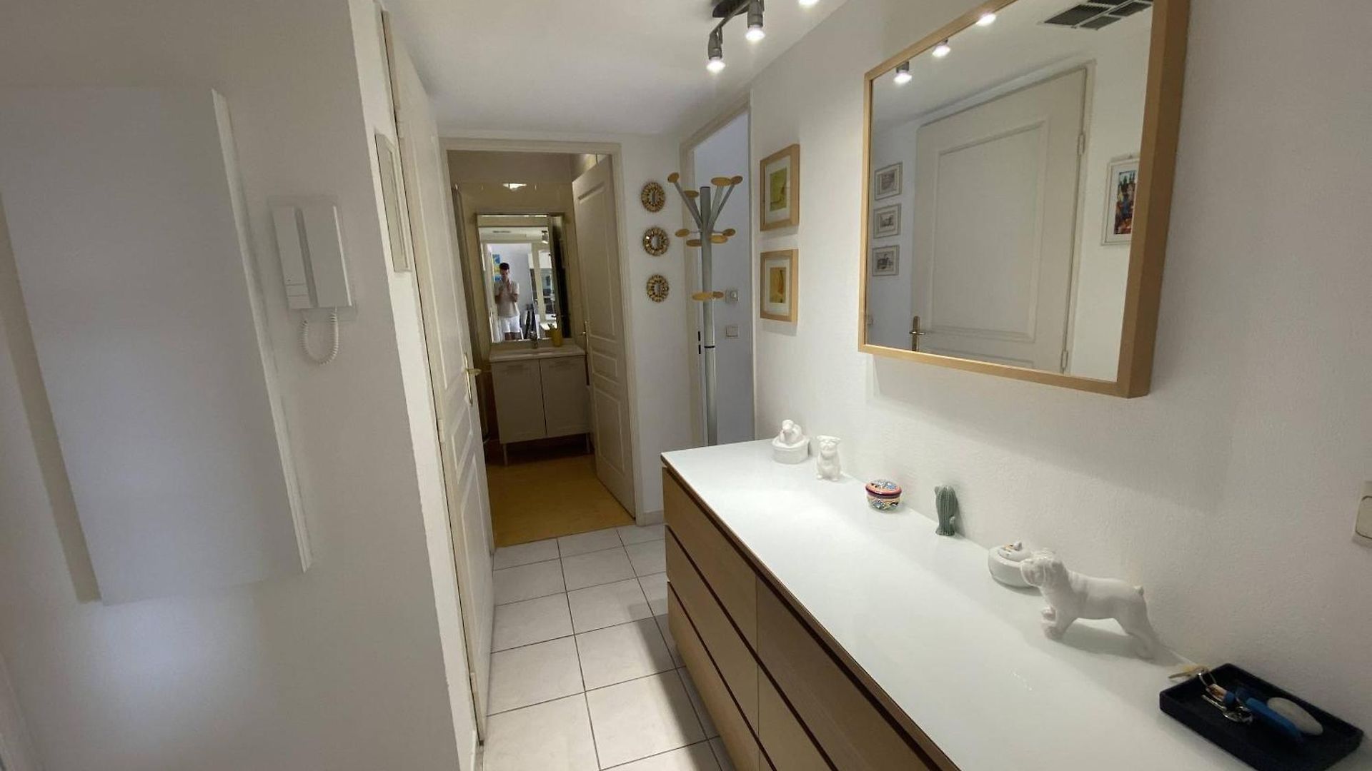 Apartment Magnan 2p-piscine, Clim, Parking *
