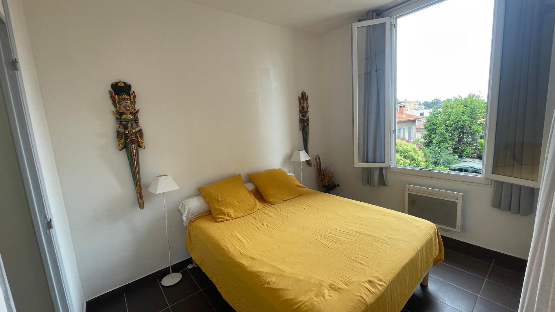 Dans Maison Niçoise Appartement *
