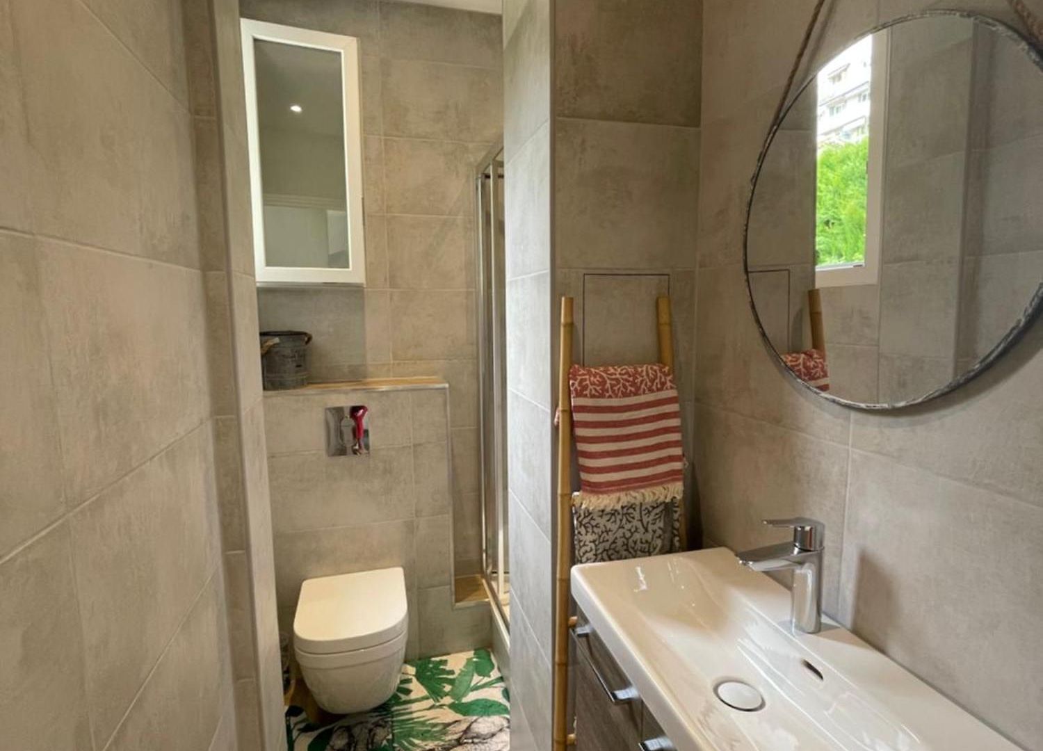 Dans Maison Niçoise Appartement