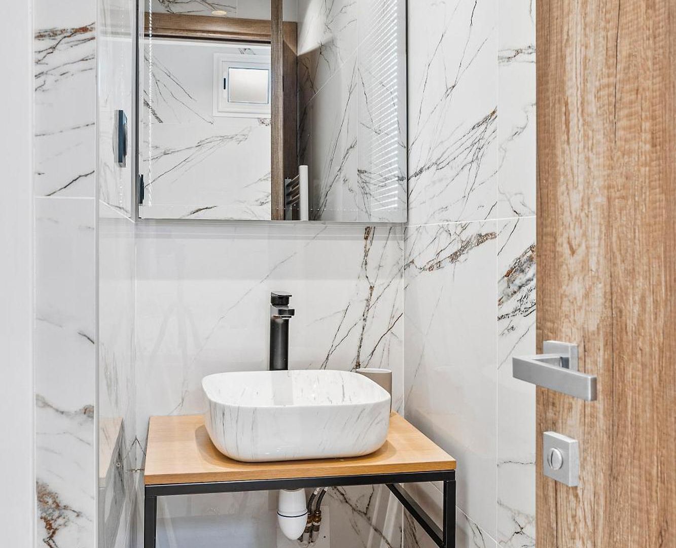 Renting - 8france - Luxury & Comfort Jacuzzi Massena