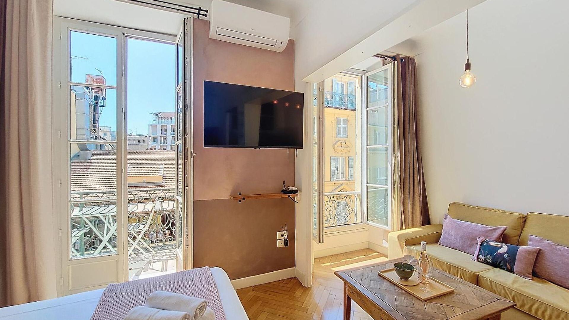 Nestor&jeeves - Trip - - Balcony Apartment Nice