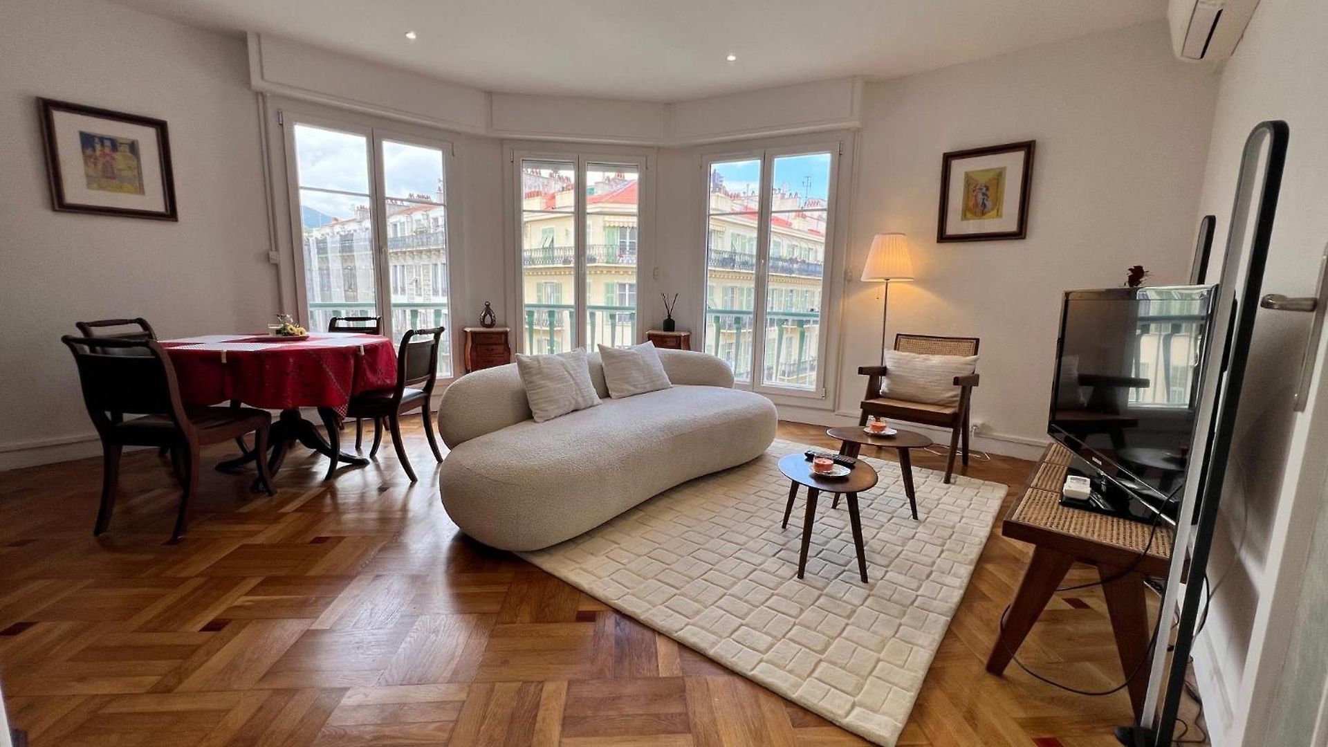 Appartement Riviera - Terrasse Cervantes - Medecin - Gare Thiers Nice