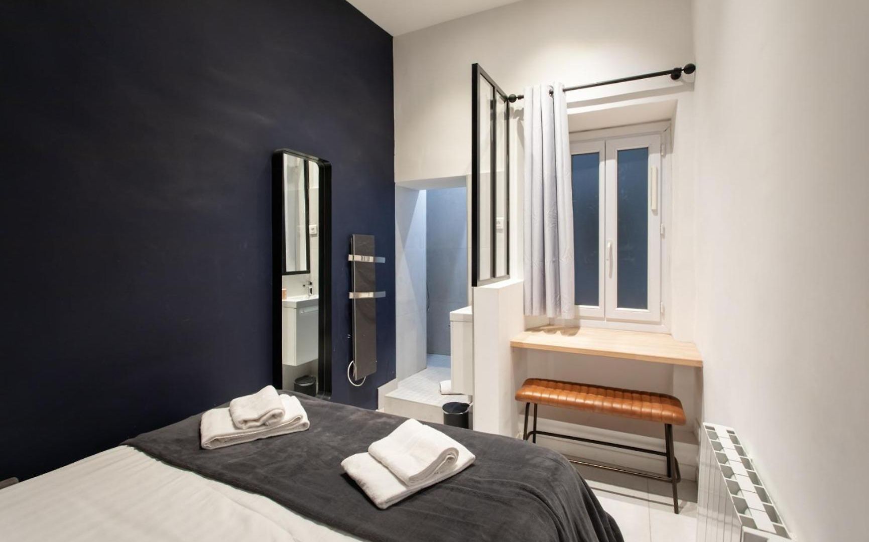 L25 Au Coeur De La Vieille Ville- 2 Sdb Apartment *