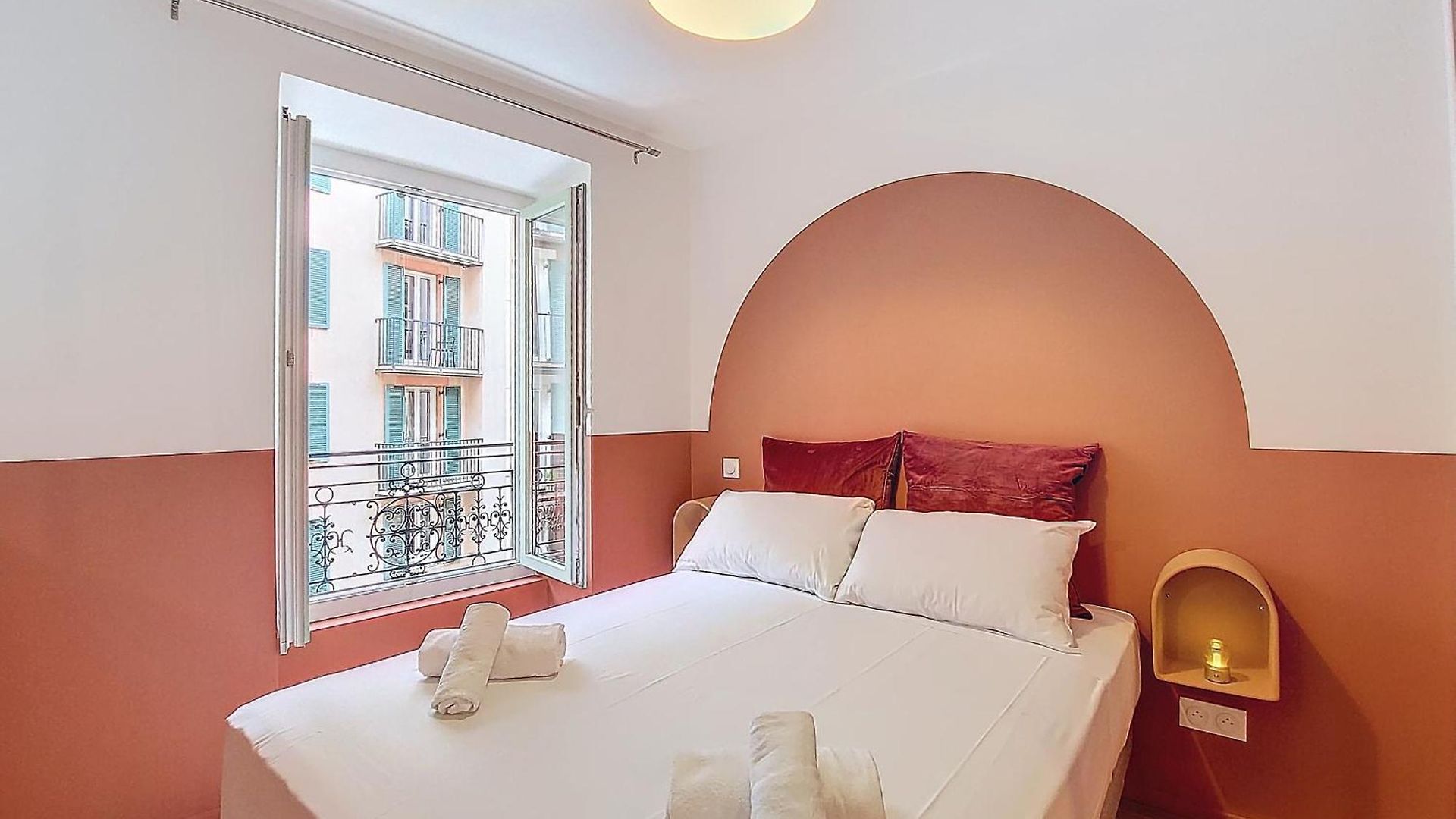 Nestor&jeeves - Place Du Pin - Near Port - Old Town