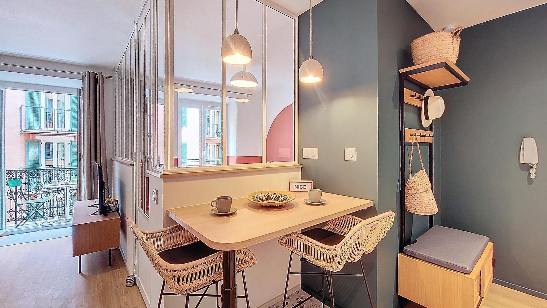 Nestor&jeeves - Place Du Pin - Near Port - Old Town Apartment