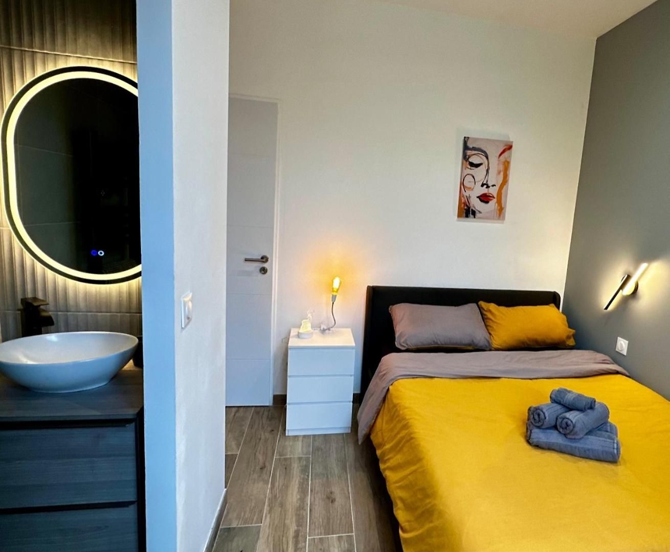 Chic Renovated - Libération - Entire 2br 2ba Or Private With Private Bathrooms - Ac&garage On Request Appartement Nice