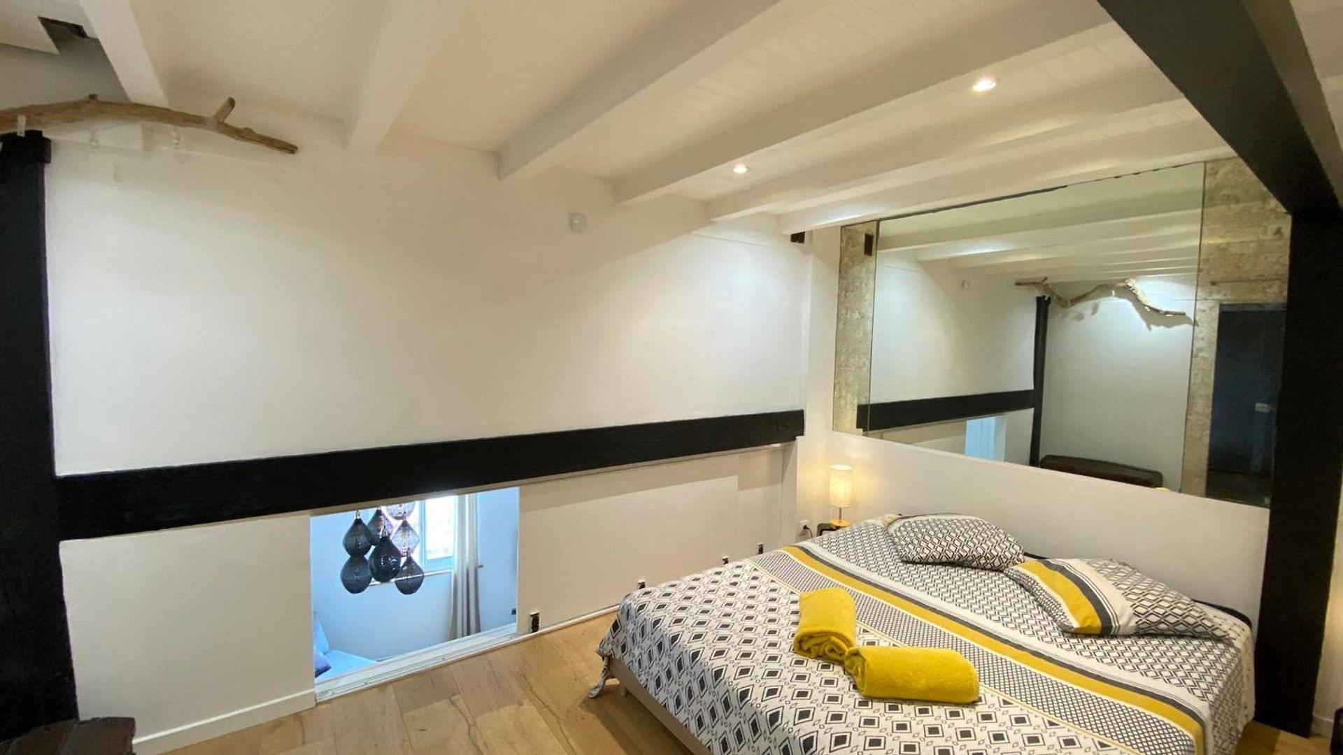 Appartement 06bx Superbe Loft - 100m2 - 6 Personnes