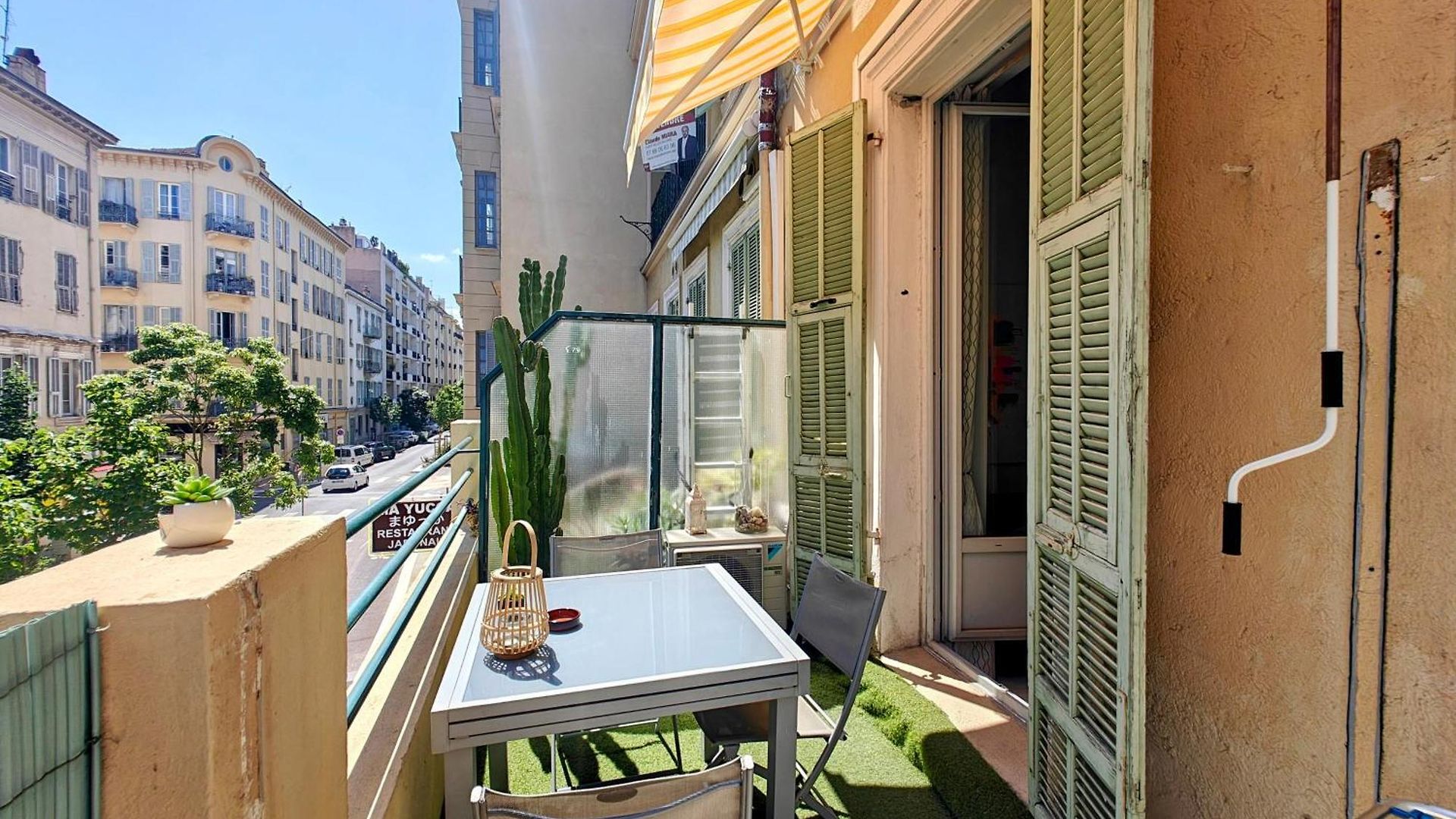 Duplex Central Close Beaches And Shops And Balcony Apartment
