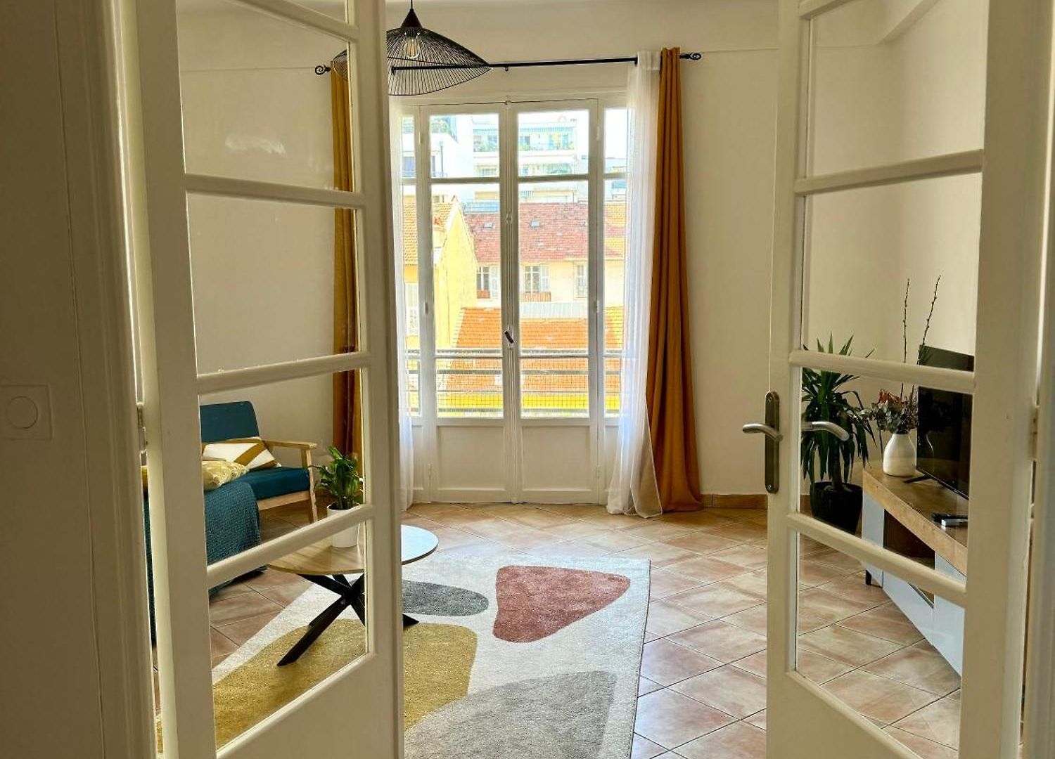 Appartement Grand A 5 Minutes De La Nice