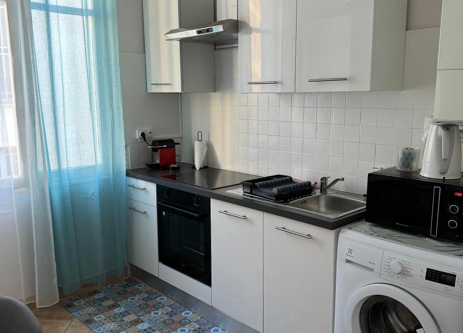 Grand A 5 Minutes De La Appartement