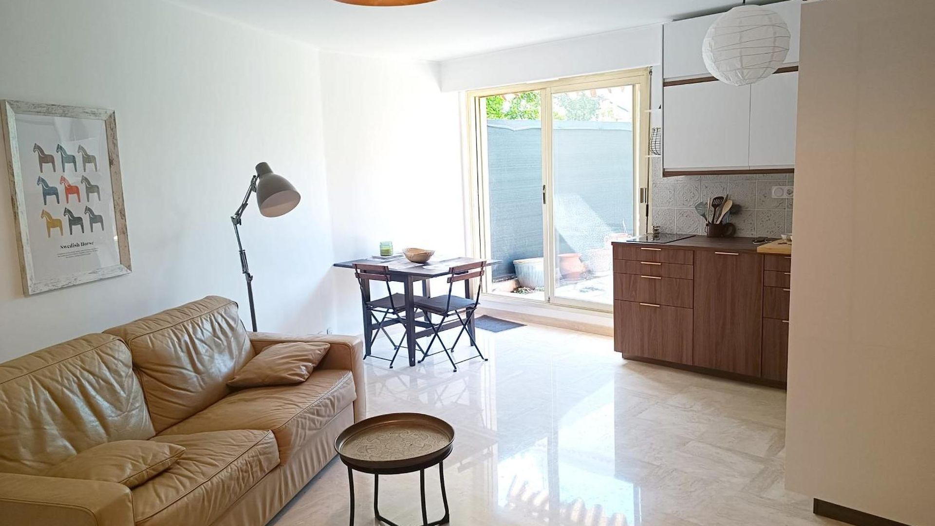 Refurbished With Terrace And Garden