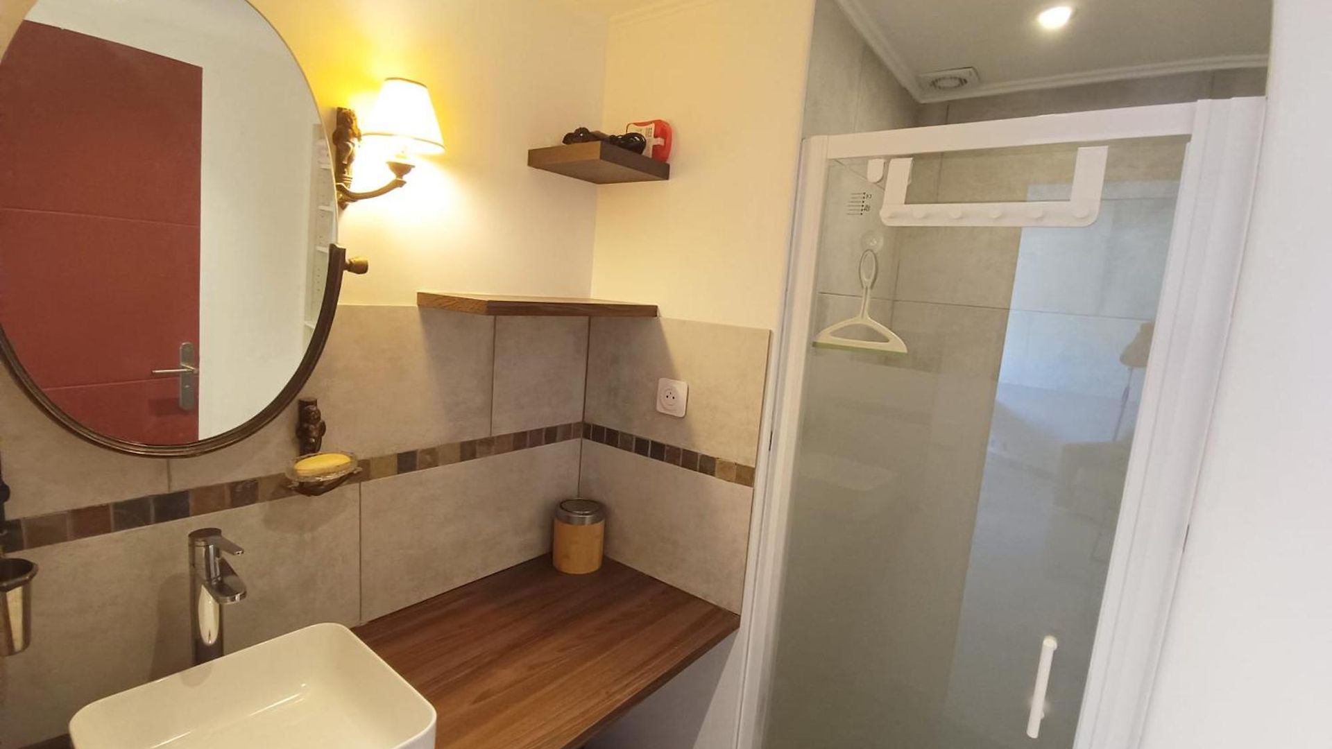 Appartement Refurbished With Terrace And Garden *