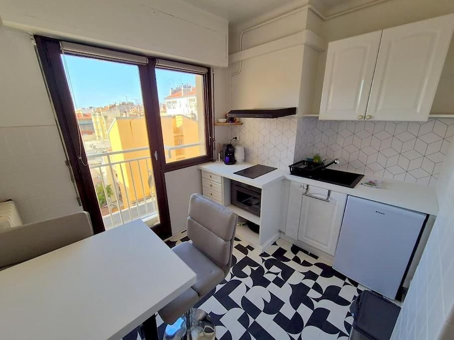 Appartement Azuréen - Centre De *