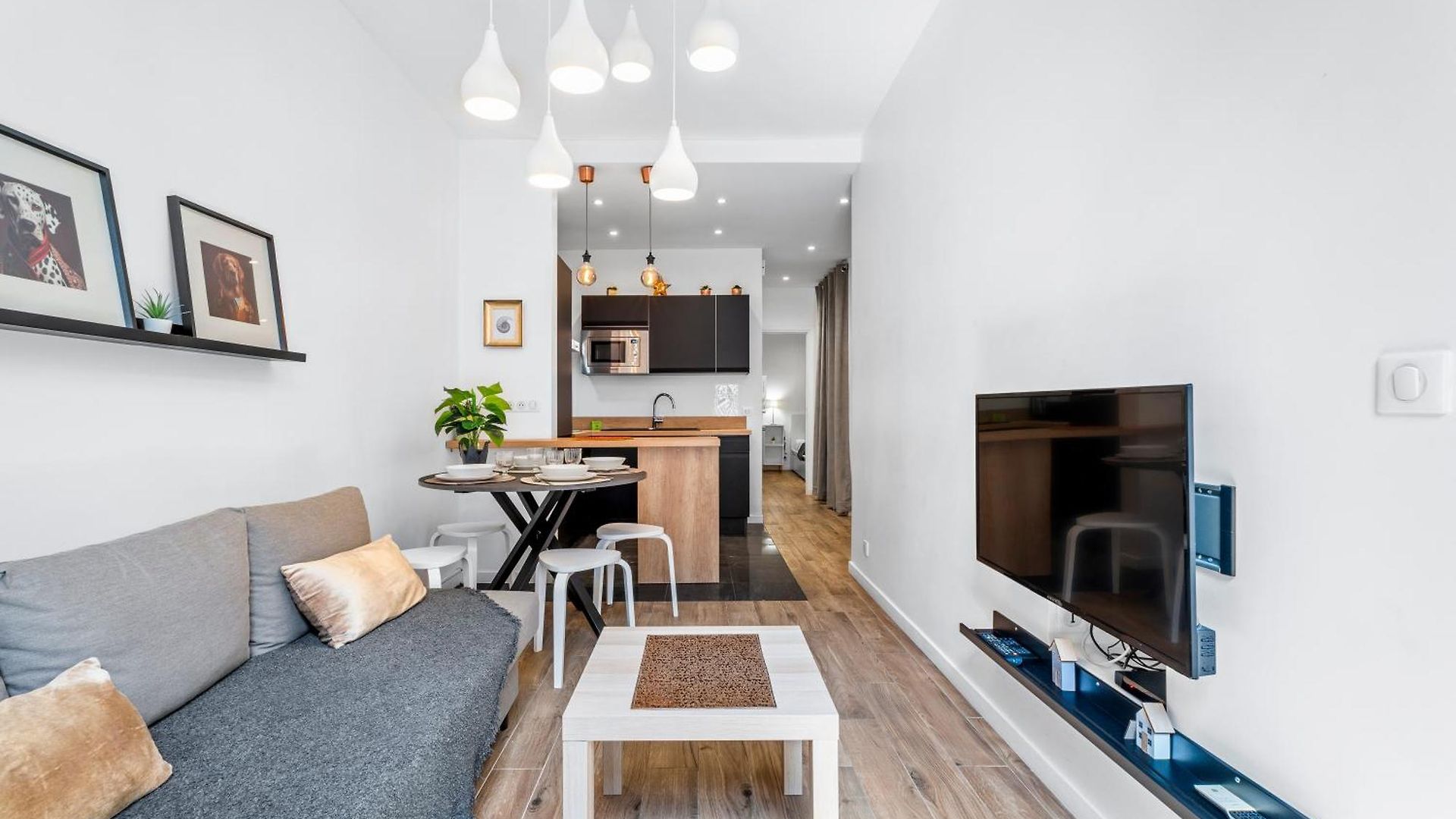 Appartement Renting - Rossetti - Modern Haven Heart Of Old
