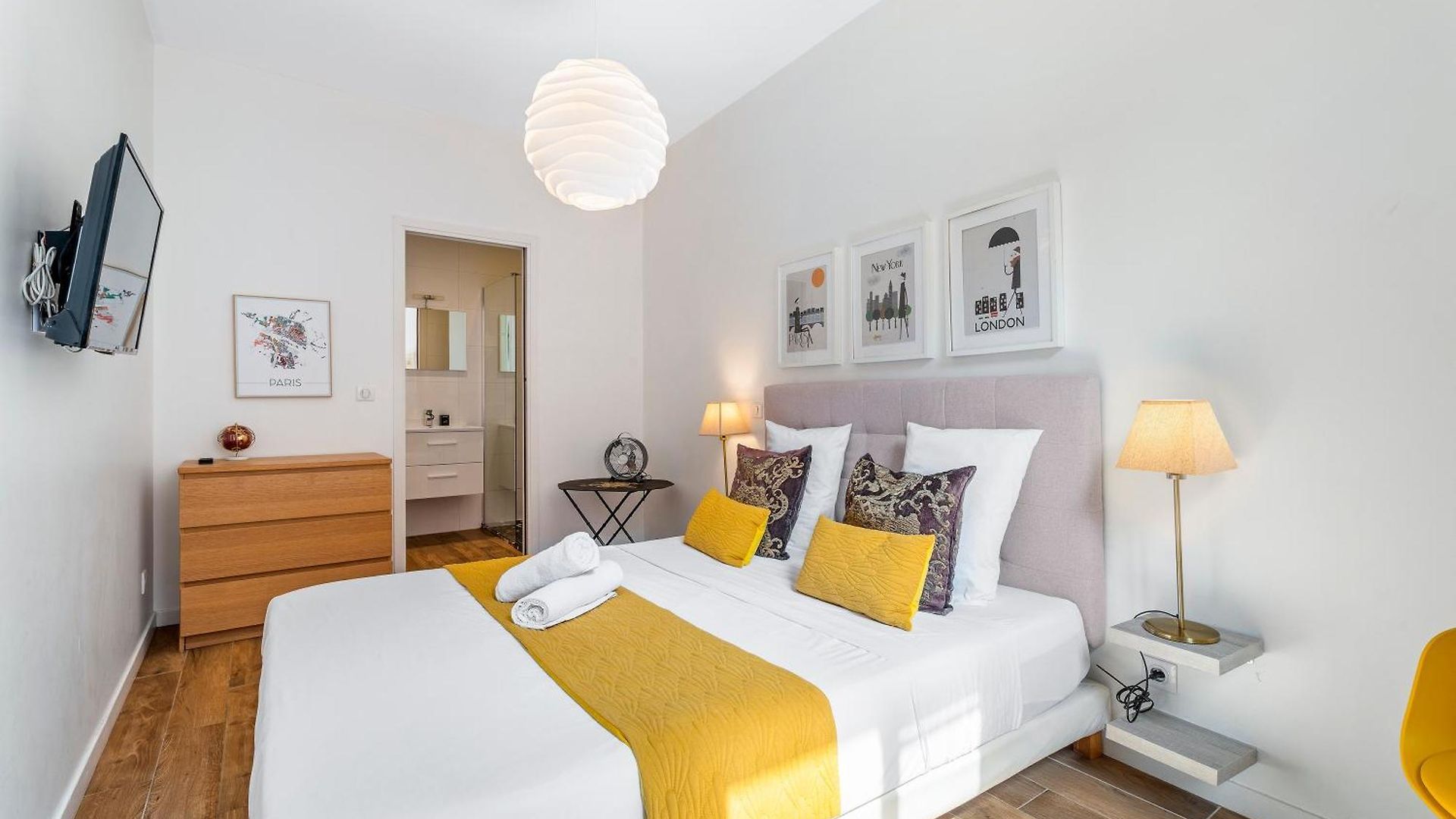Renting - Rossetti - Modern Haven Heart Of Old *