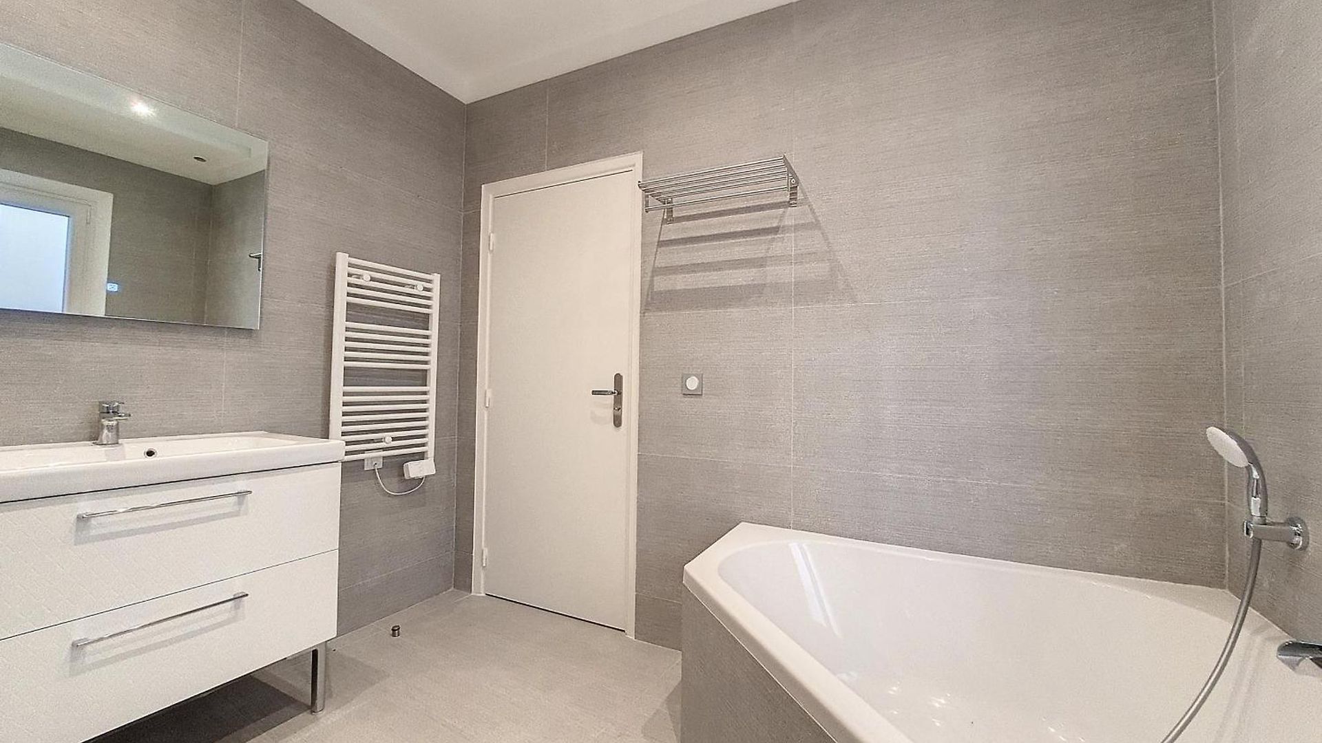 Appartement Nestor&jeeves - Brise De - Balcony - *