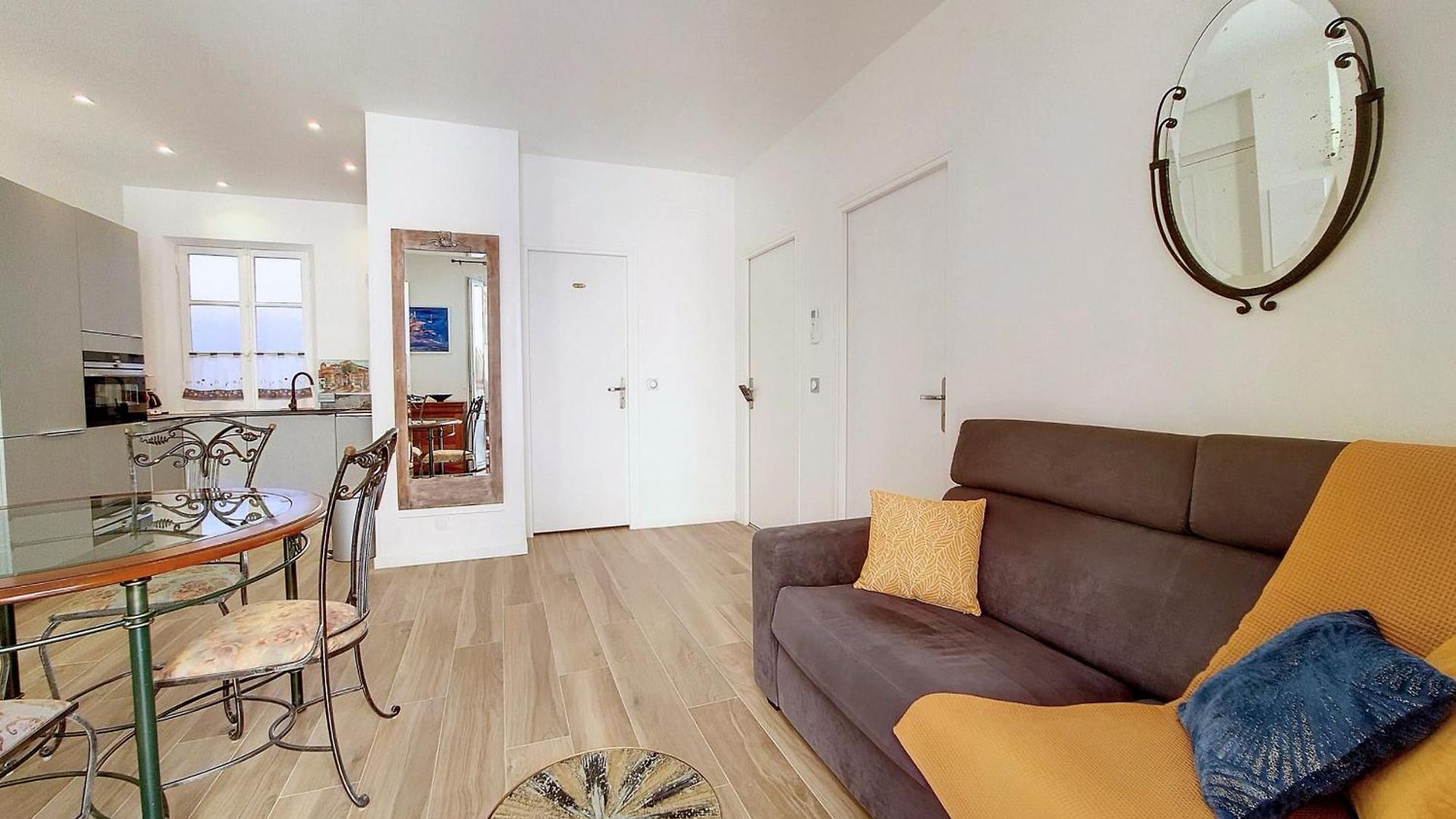 Nestor&jeeves - Brise De - Balcony -