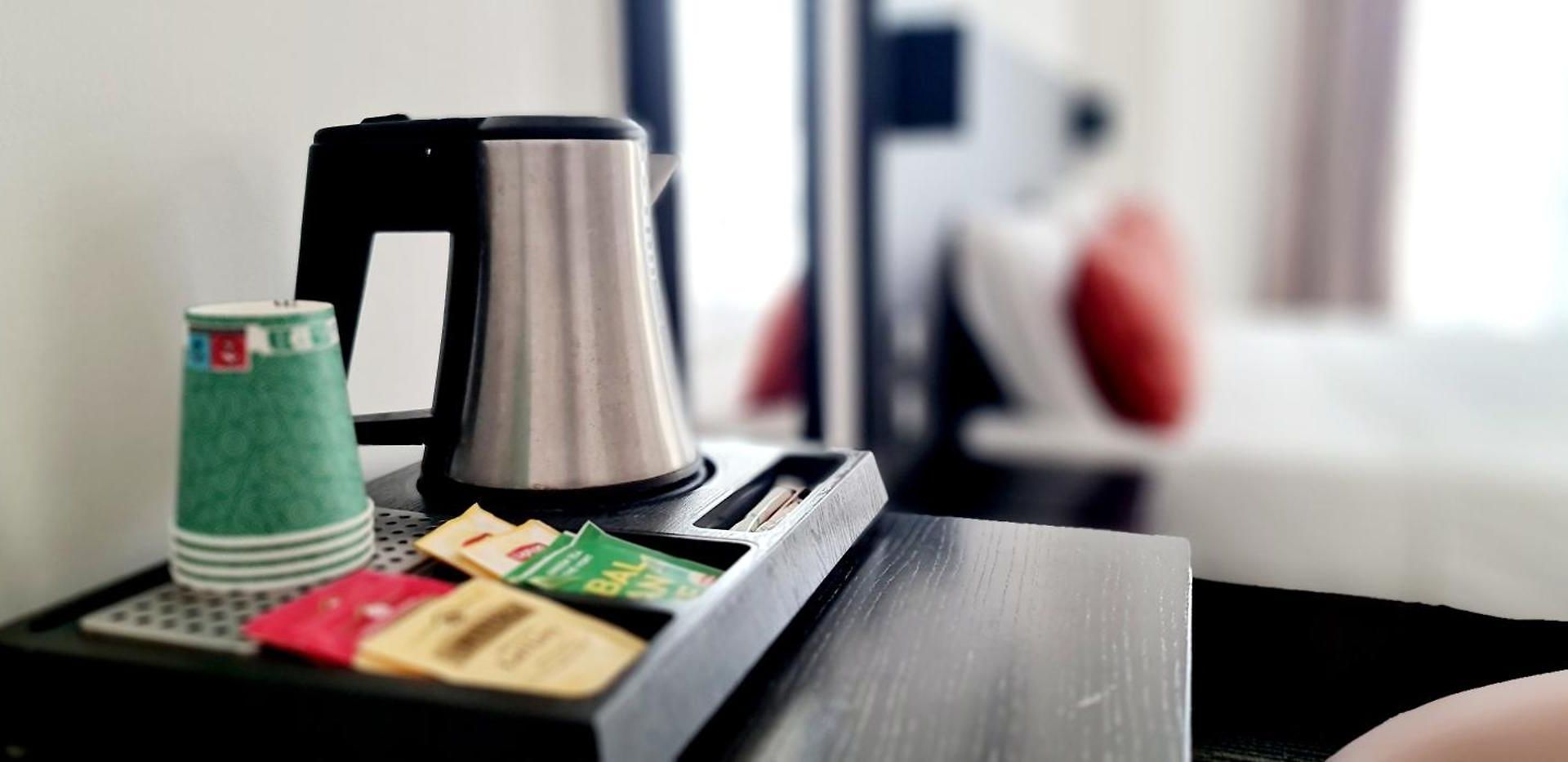 Evelia Hotel