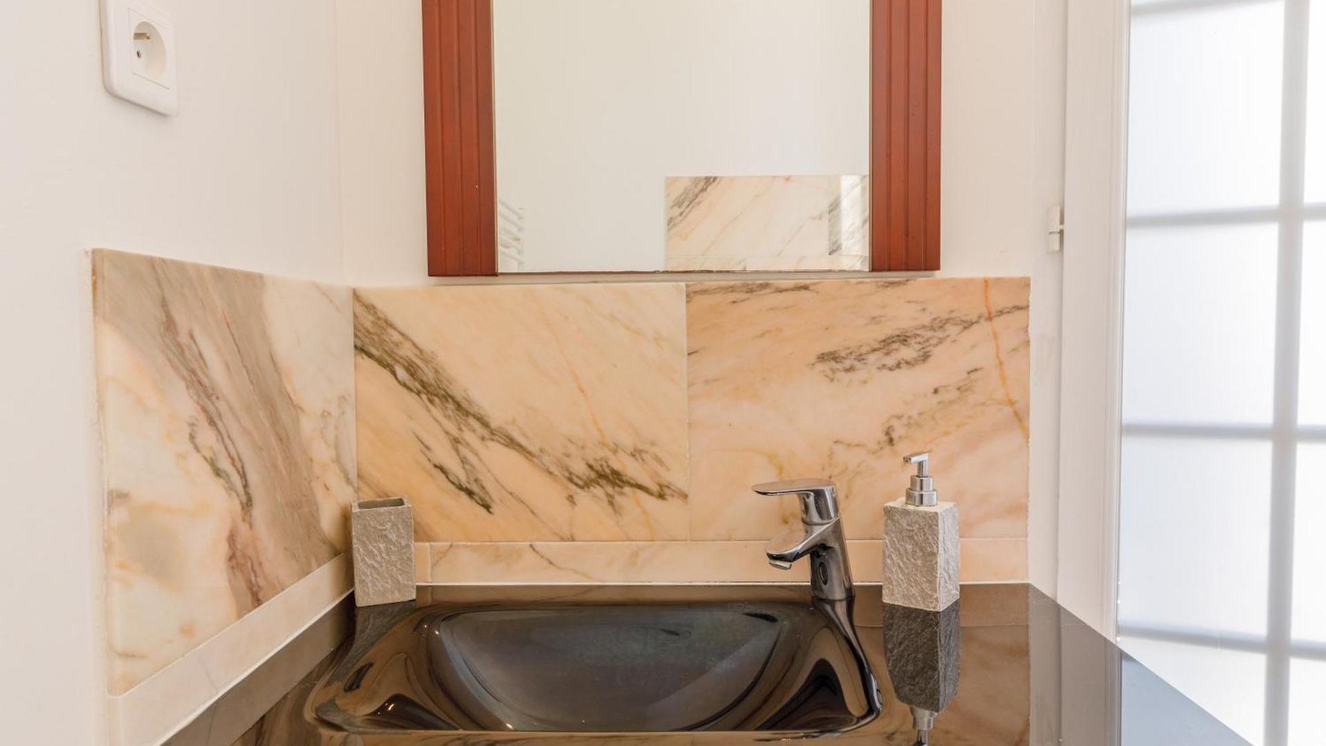 Prestige Designer Apartment, Super Appartement *