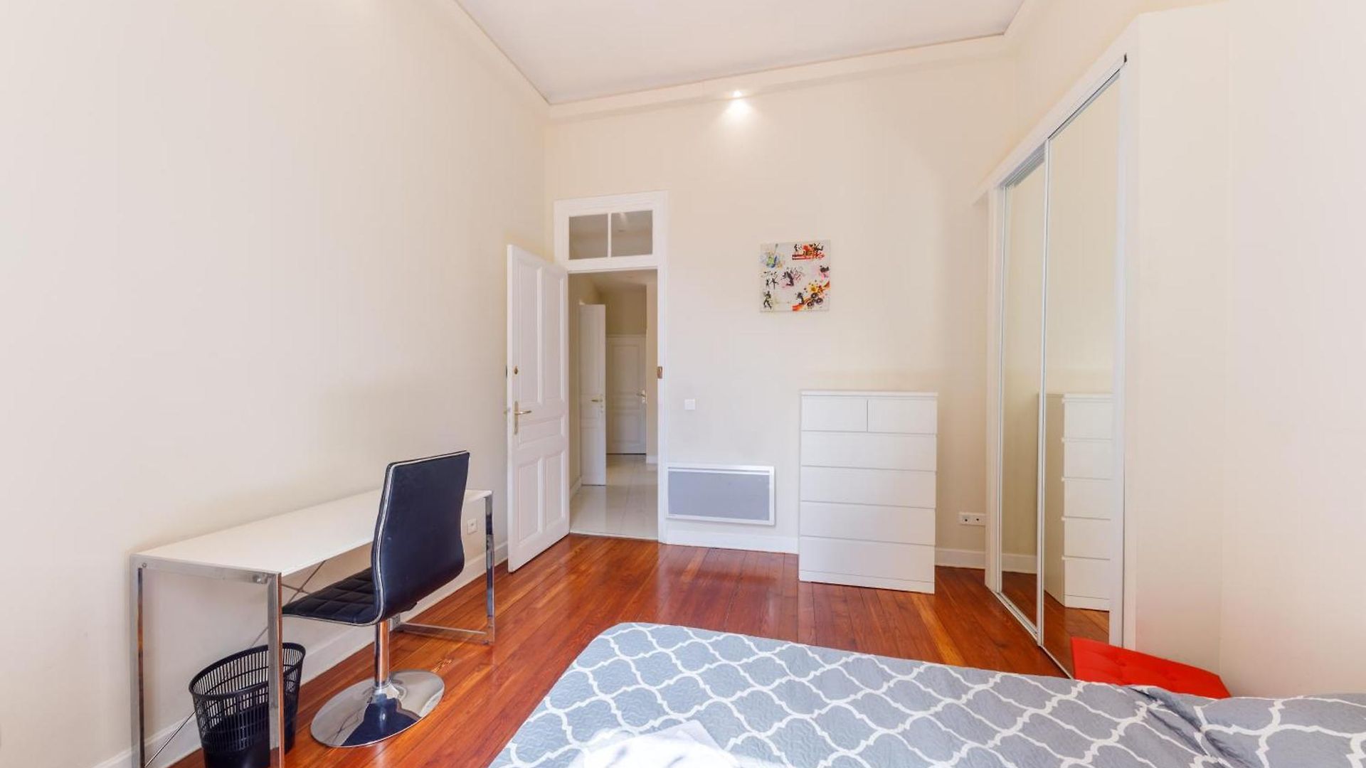 Appartement Prestige Designer Apartment, Super Nice