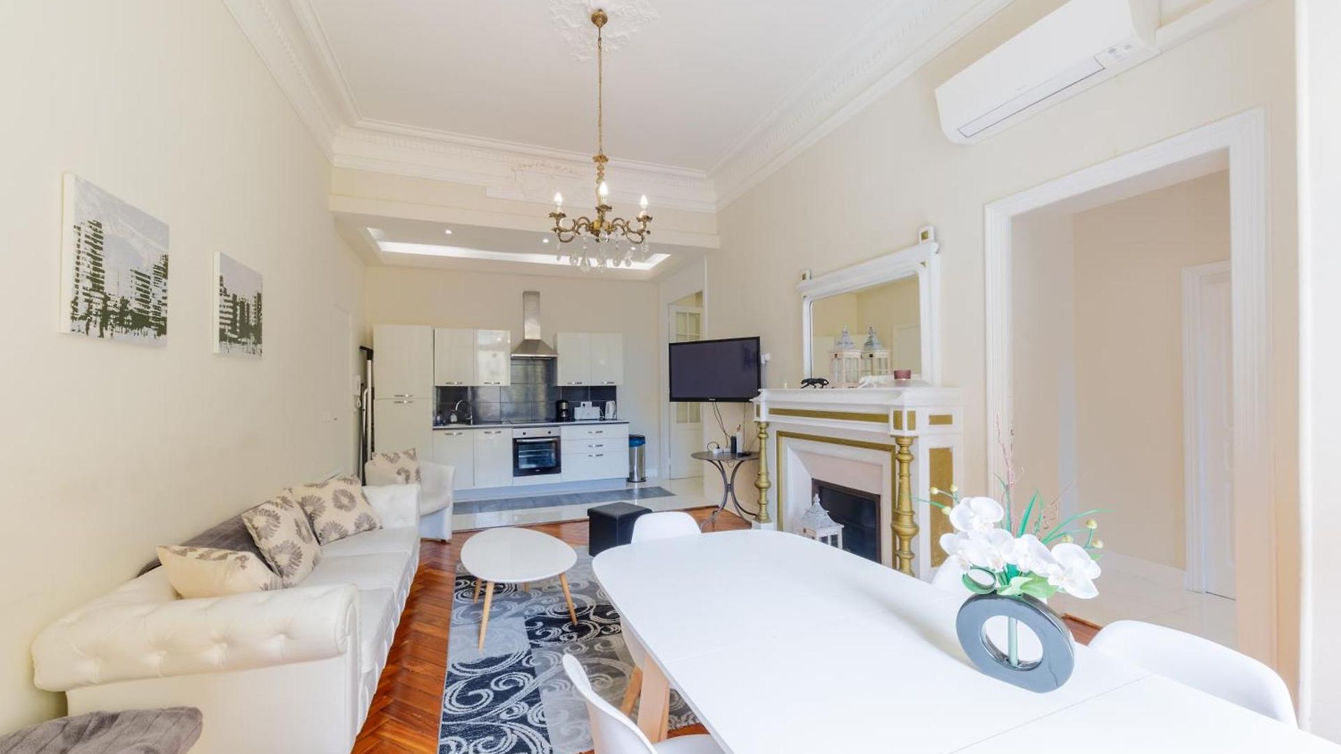 Prestige Designer Apartment, Super * Nice