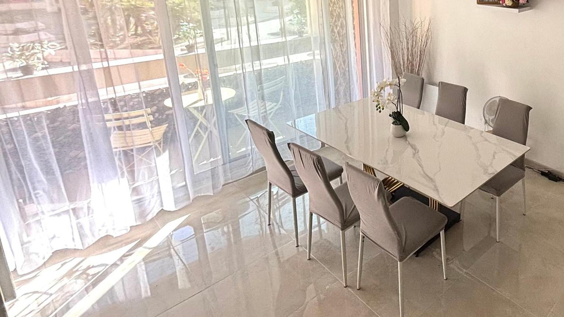 6 Pers Port De Nice, Et Vieux-nice A Pied Apartment *