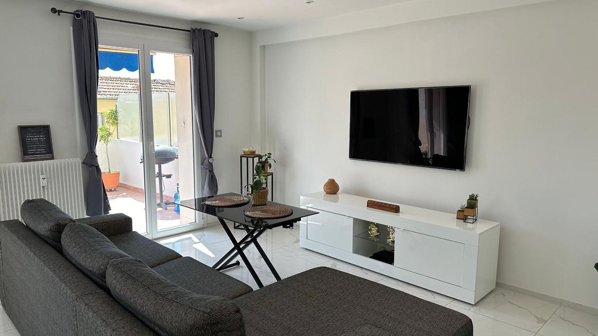 Apartment Double Dans Beau 3 Pieces Proche Du Centre Et Des Plages