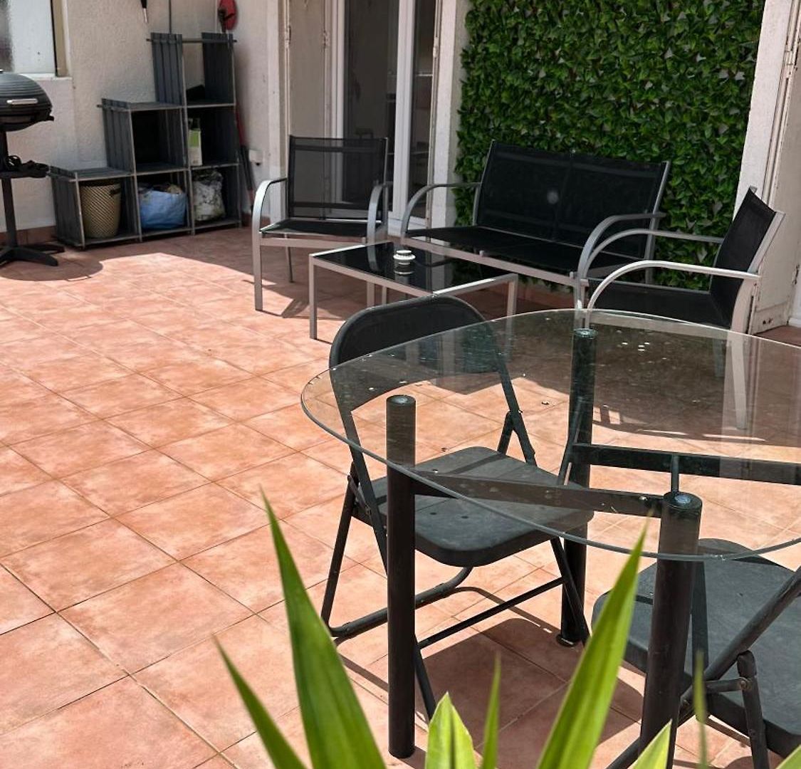 Apartment Double Dans Beau 3 Pieces Proche Du Centre Et Des Plages *