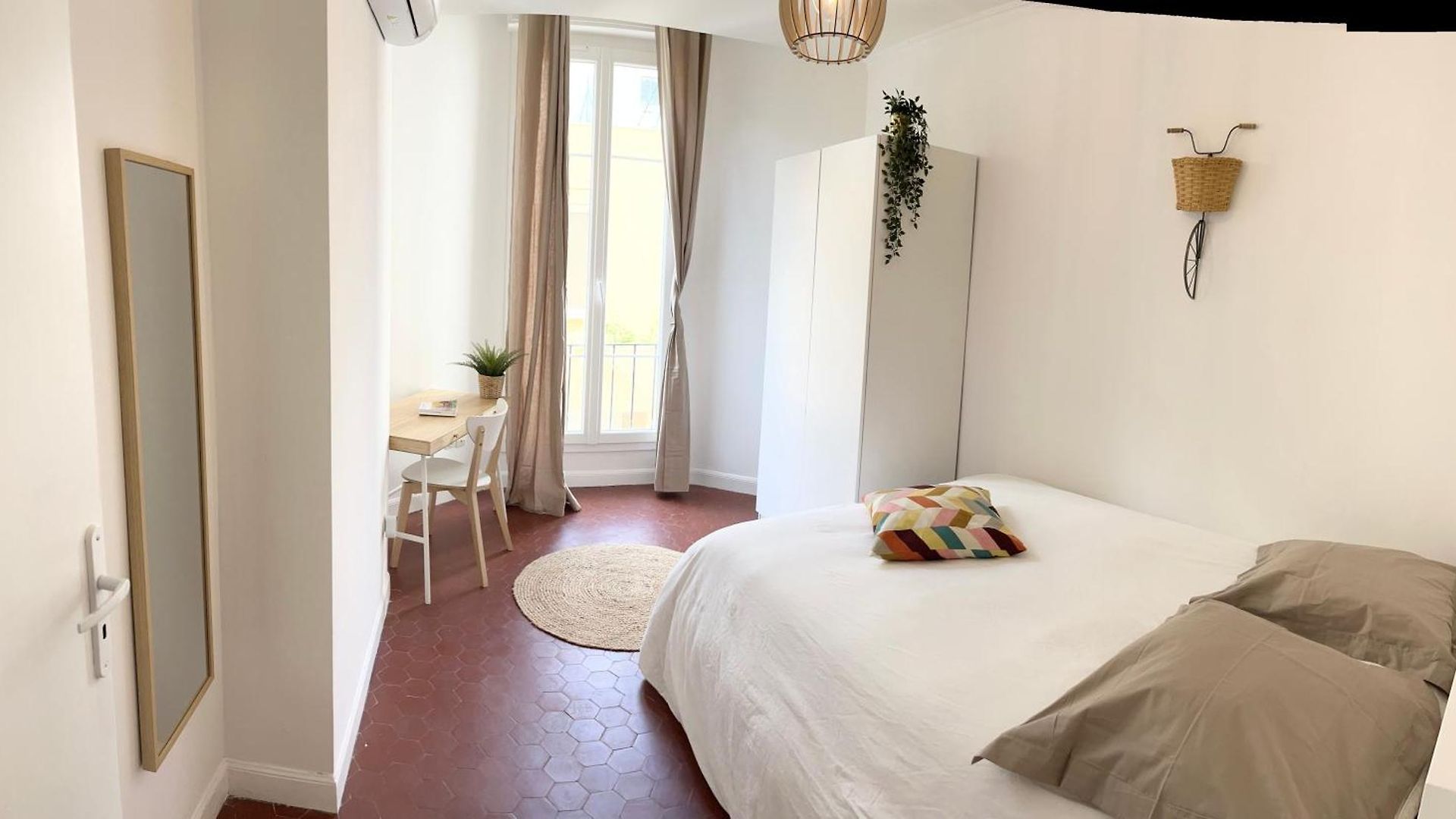 Magnifique T4 - Spacieux Standing - Ac - Wifi - Coeur De