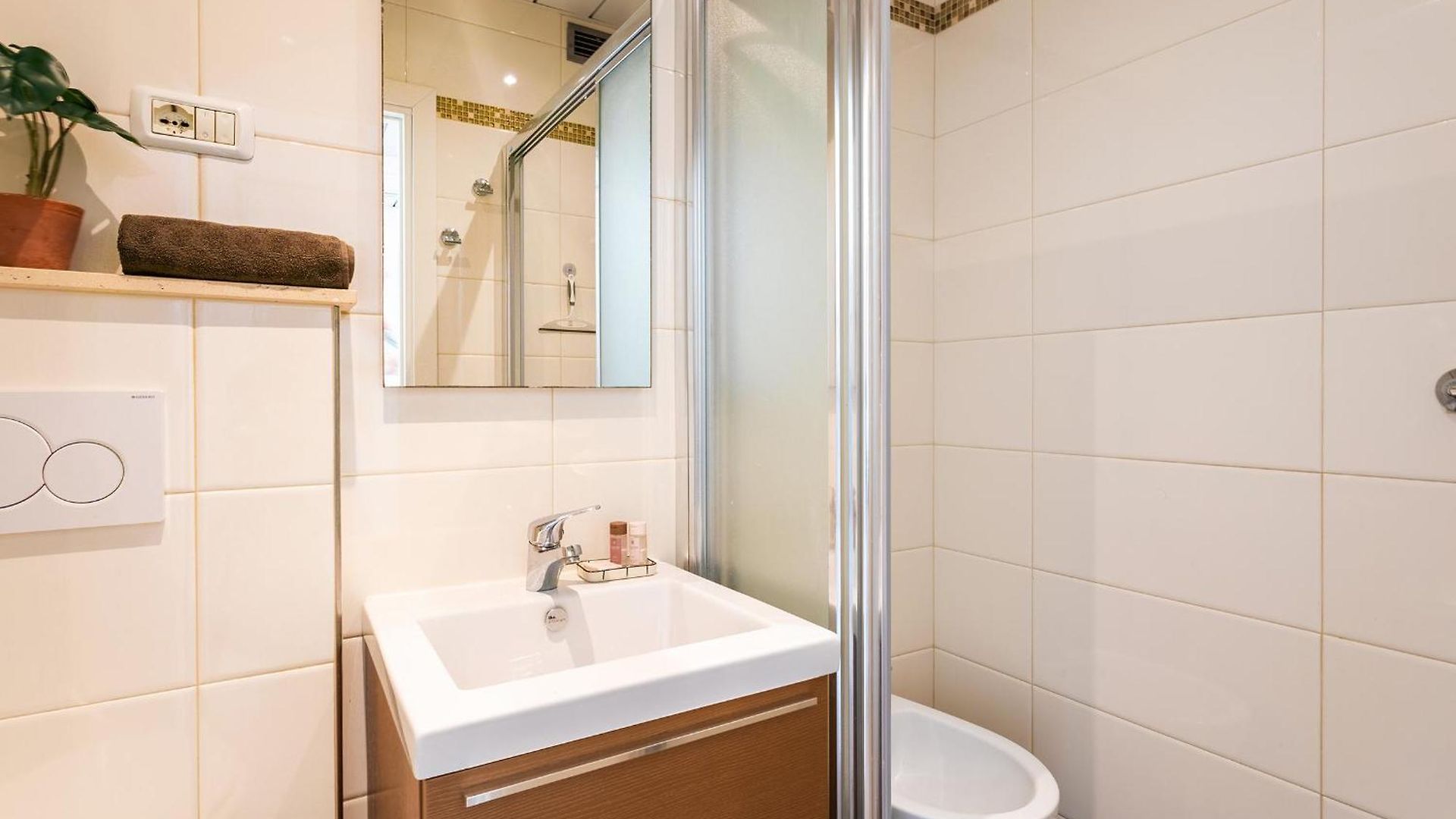 Appartement Royal Luxembourg Ap4397 By Riviera Homes *