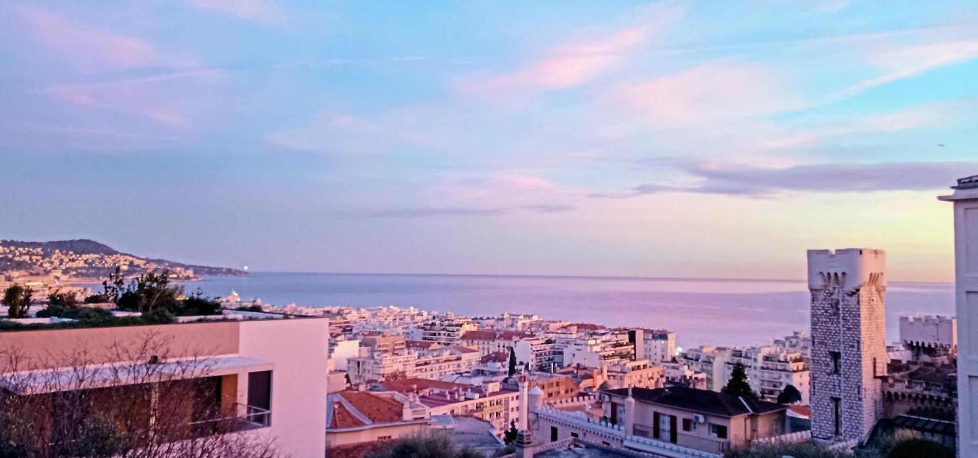 Vue Nice&mer Séjour chez l'habitant Nice