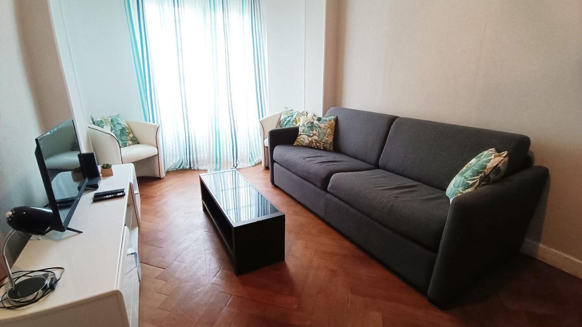 Charming T2 In Center Apartment Nice