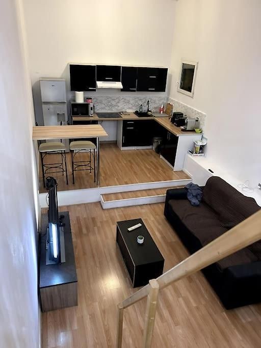 Appartement Avec Mezzanine *