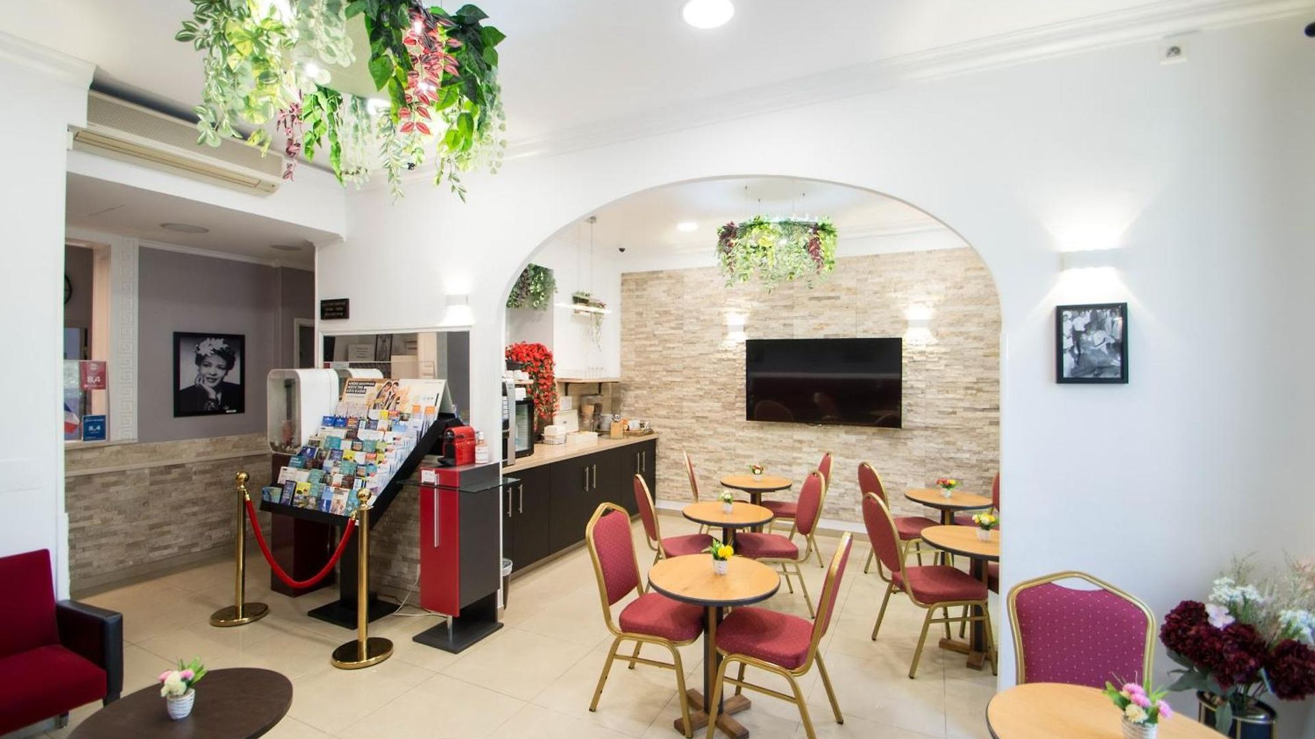 Hotel Parisien 3*