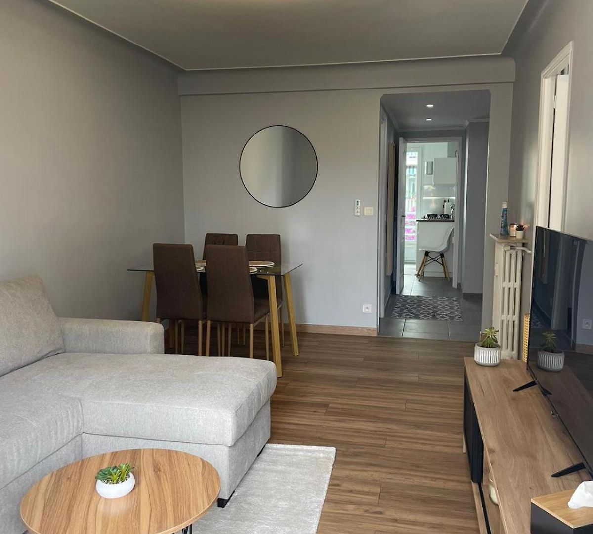 Apartment 50m2 Climatise Proche Nice