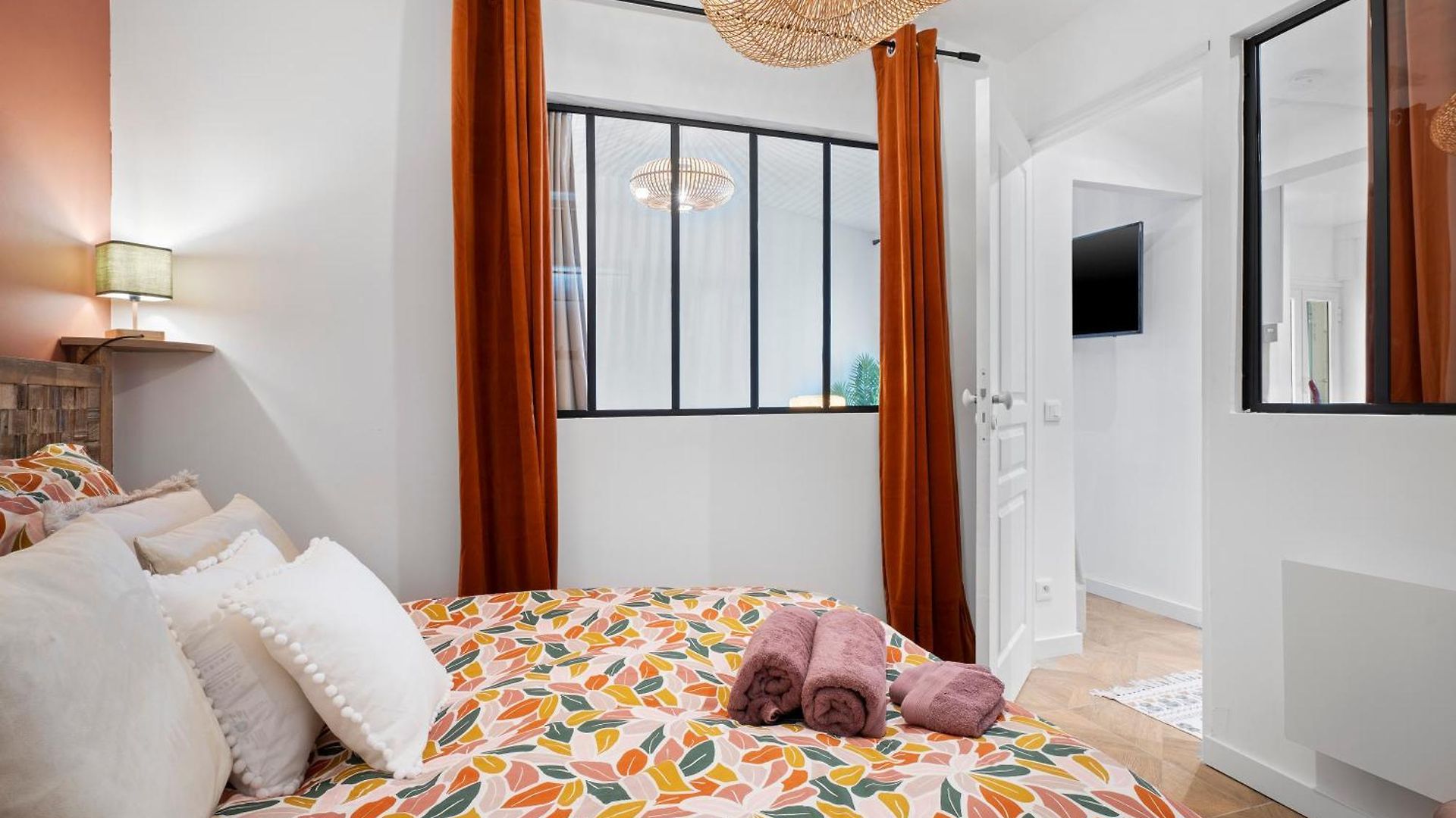 Apartment Renting - Barberis - Unique Getaway 2-room With Rooftop Terrace Nice
