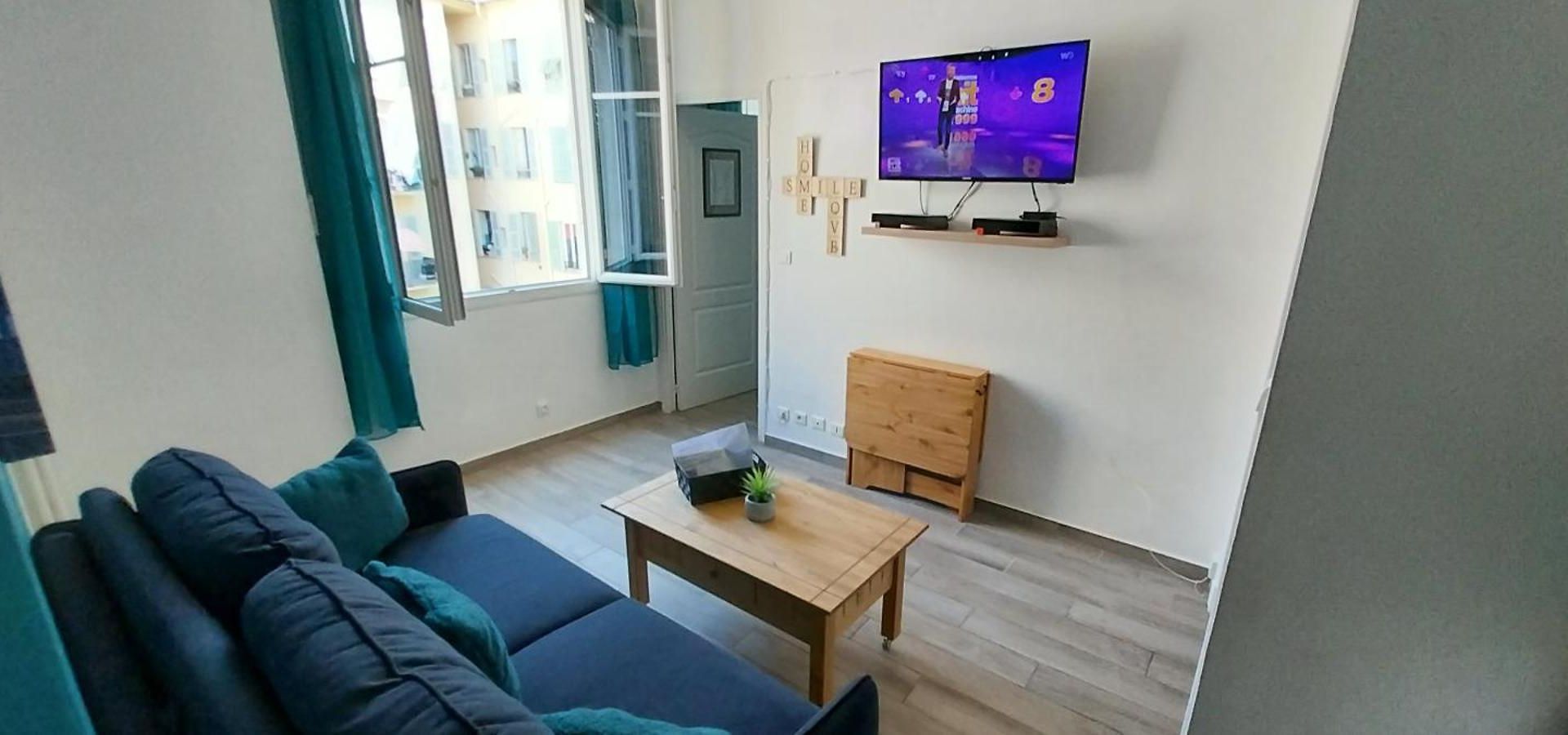 2 Pièces Appartement *