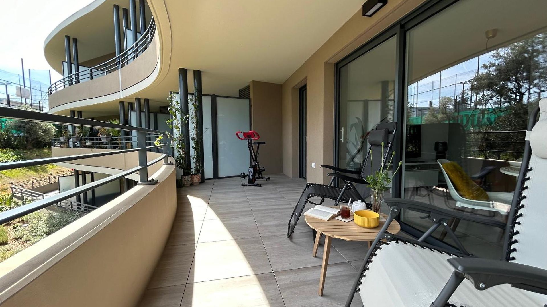 L'oasis Maritime By Avecoeur * Nice
