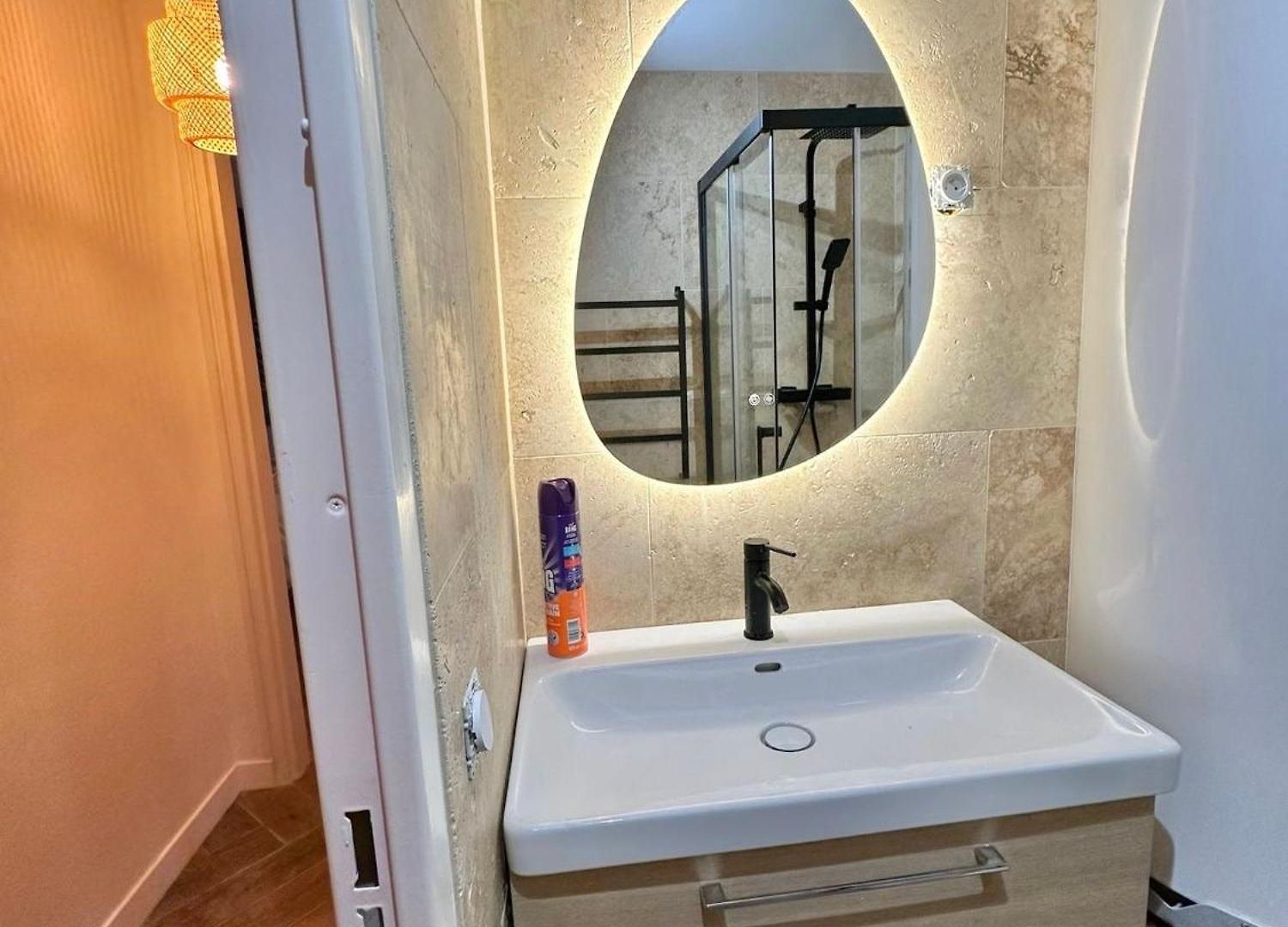 Modern & Cosy 3 Bedrooms Train Tramway Apartment Nice
