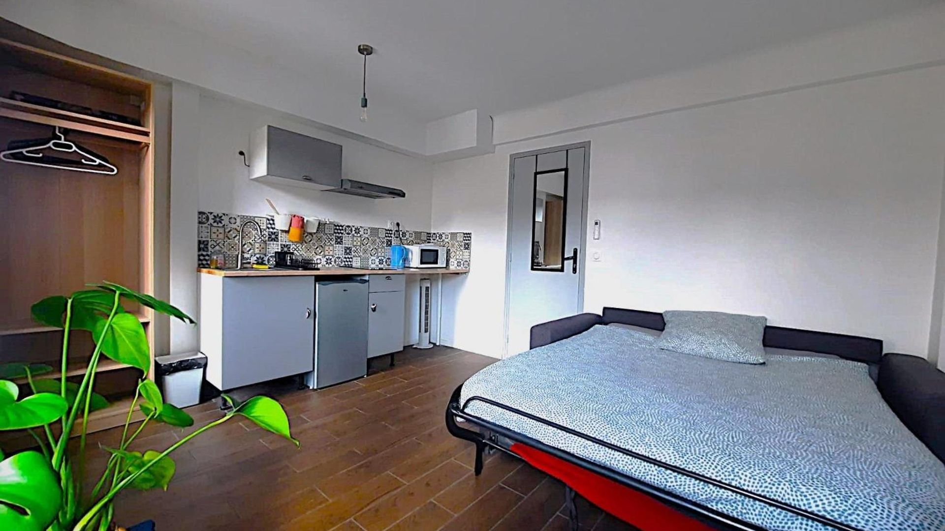 La 2, Climatisée Ac, Calme, Cuisine Privée Nice