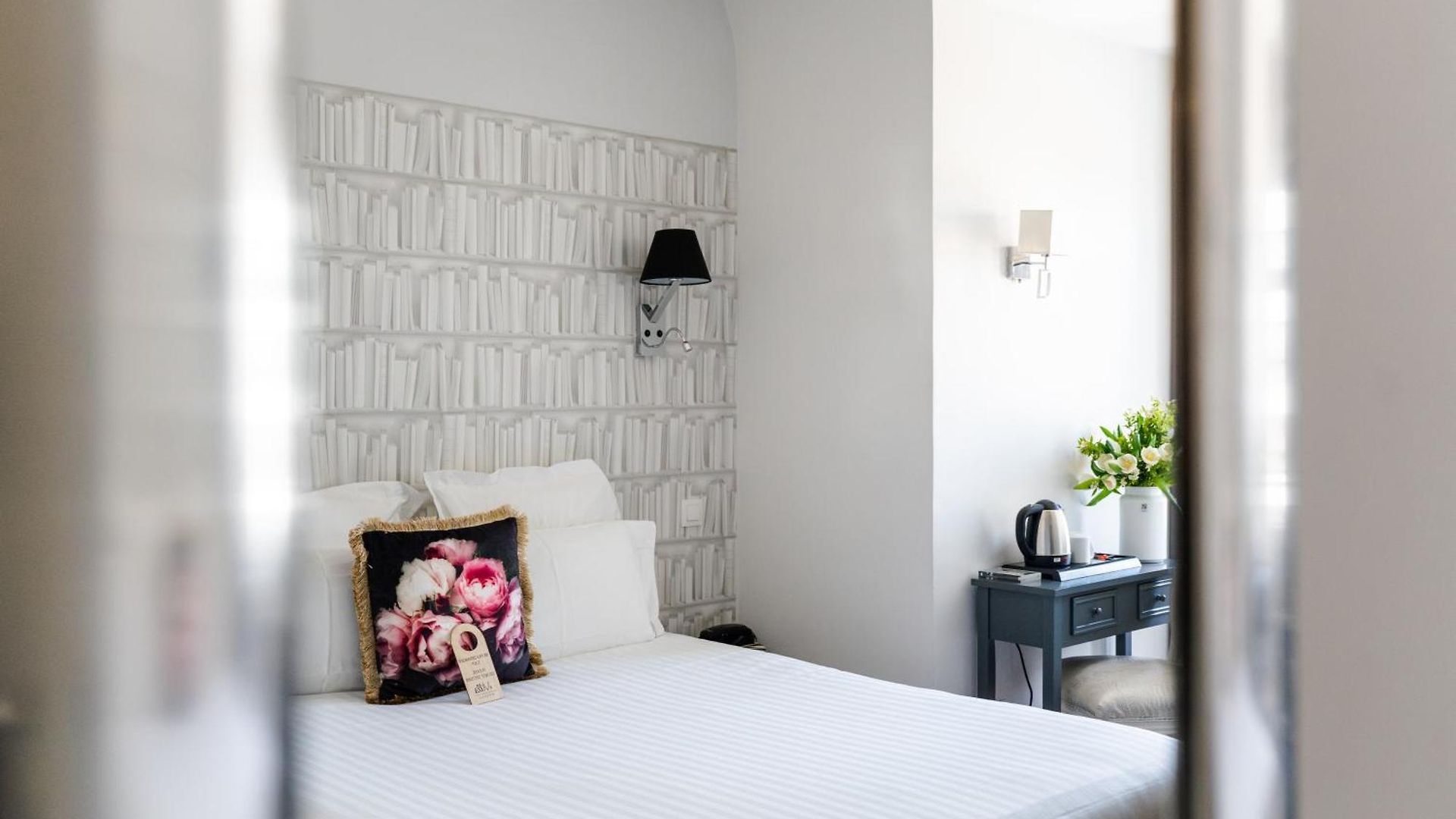 La Victor Hugo Hotel 3*