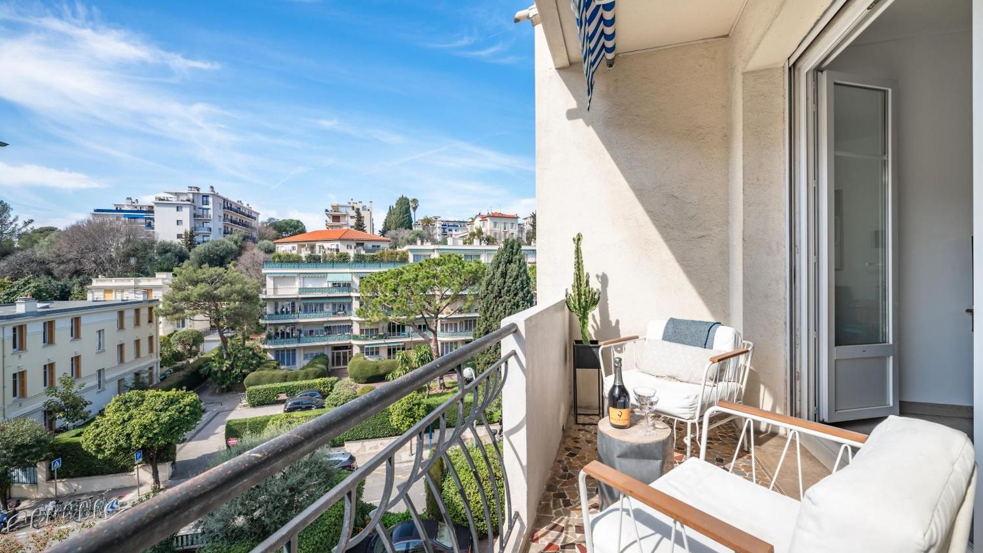 Appartement Le George V - Art De Vivre A La Nicoise Nice