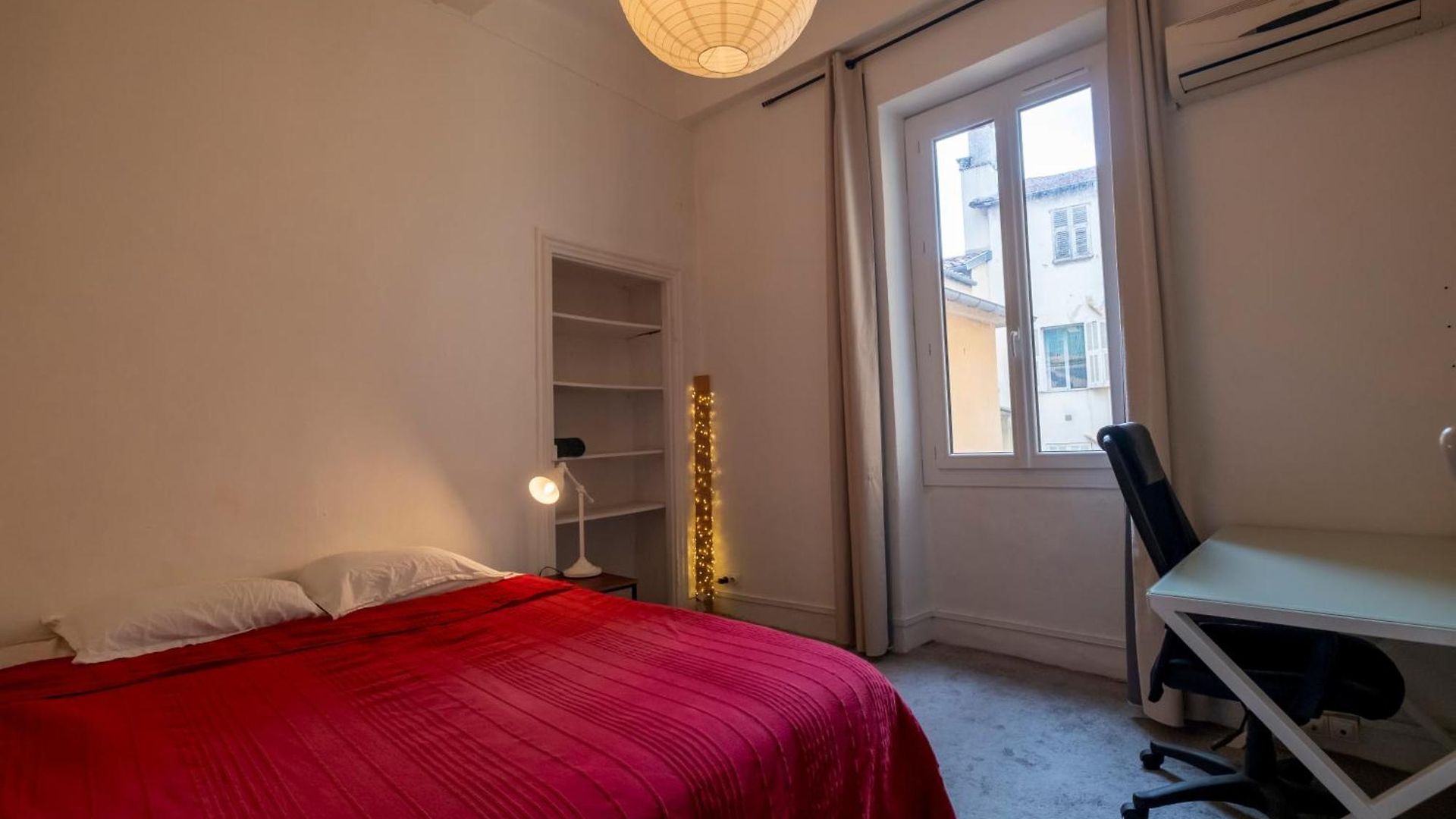 Spacieux Vieux *
