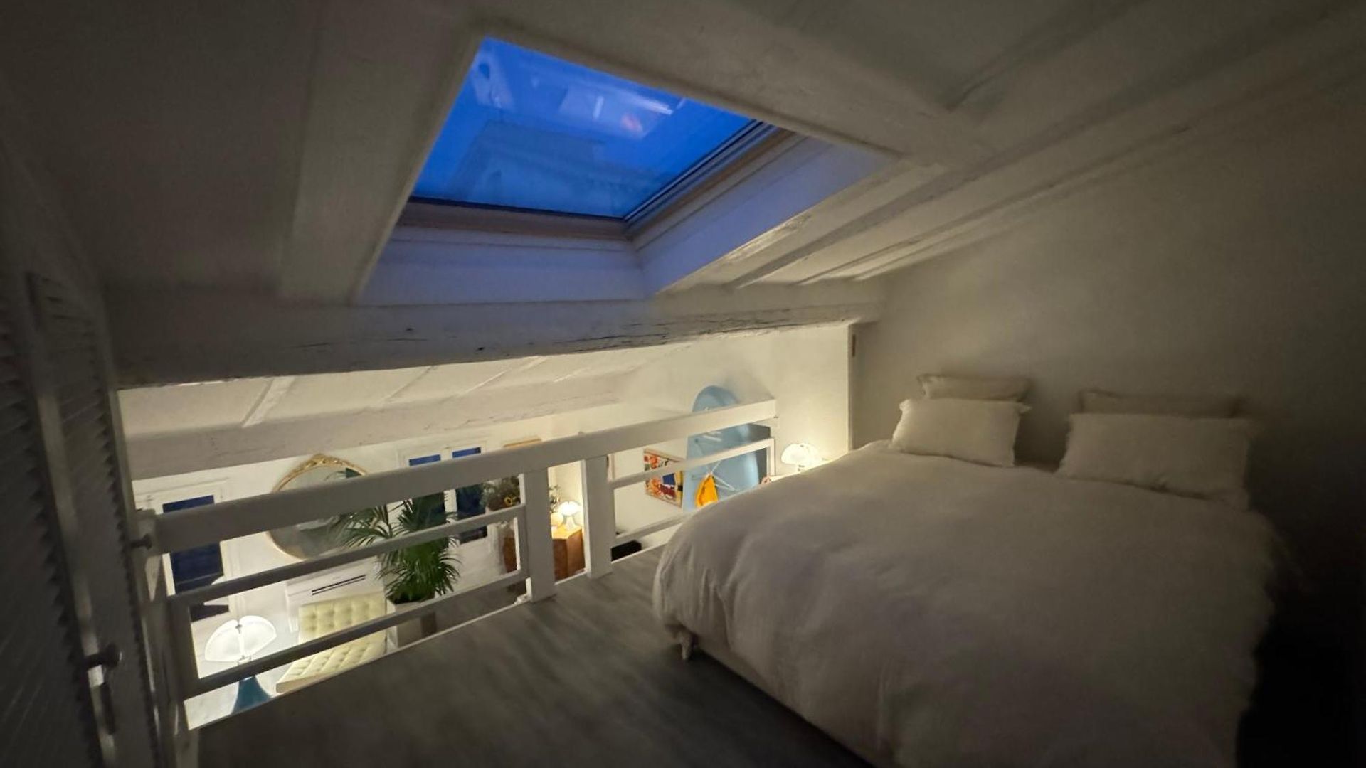 Superbe Duplex Entre Le Vieux Et La Prom Apartment