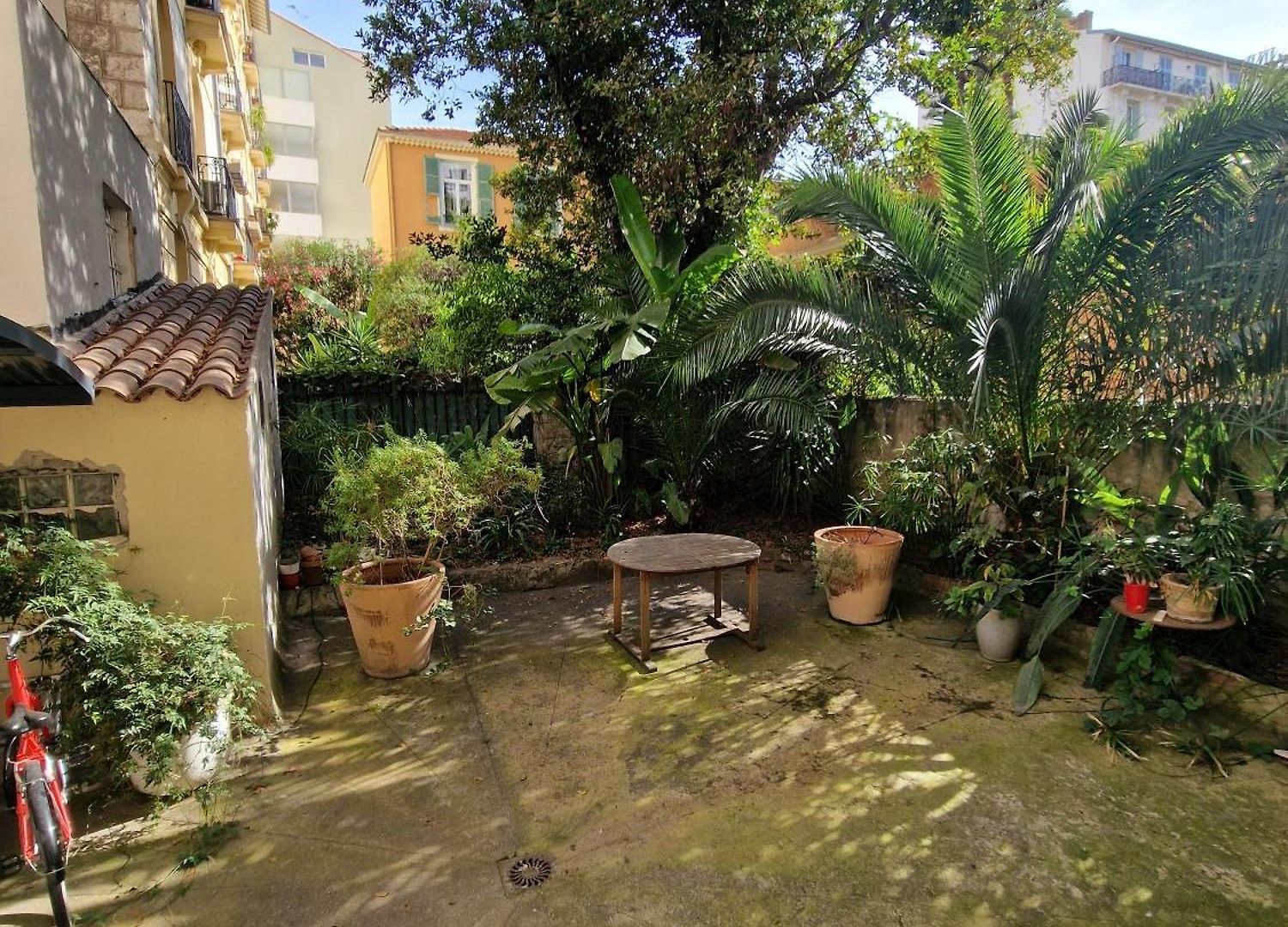 Guest house Family 3*